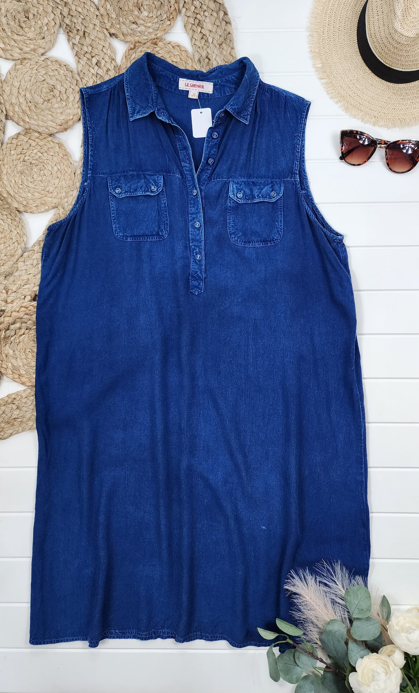 Robe Le Grenier, Large