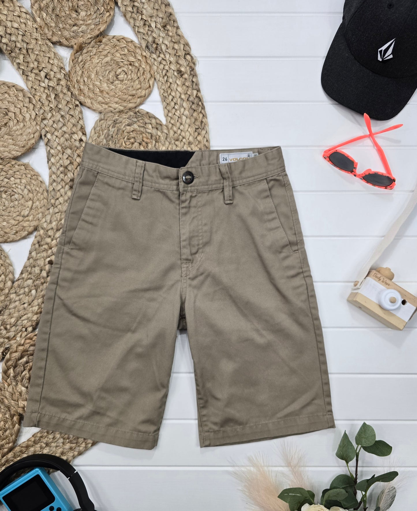Short Volcom, 12 ans