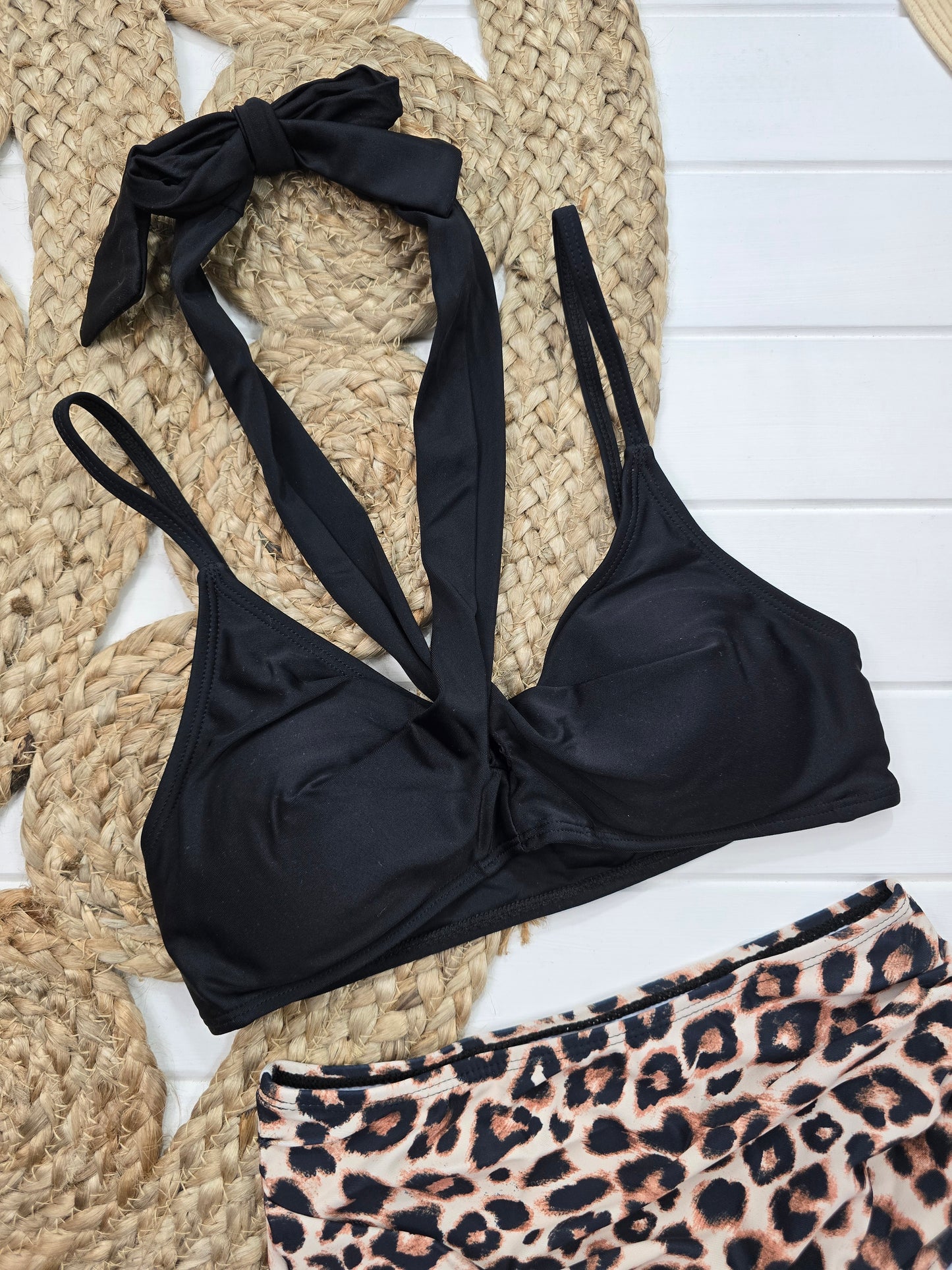 Bikini Shein, 12 ans