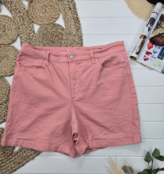 Short Corail, 14 ans