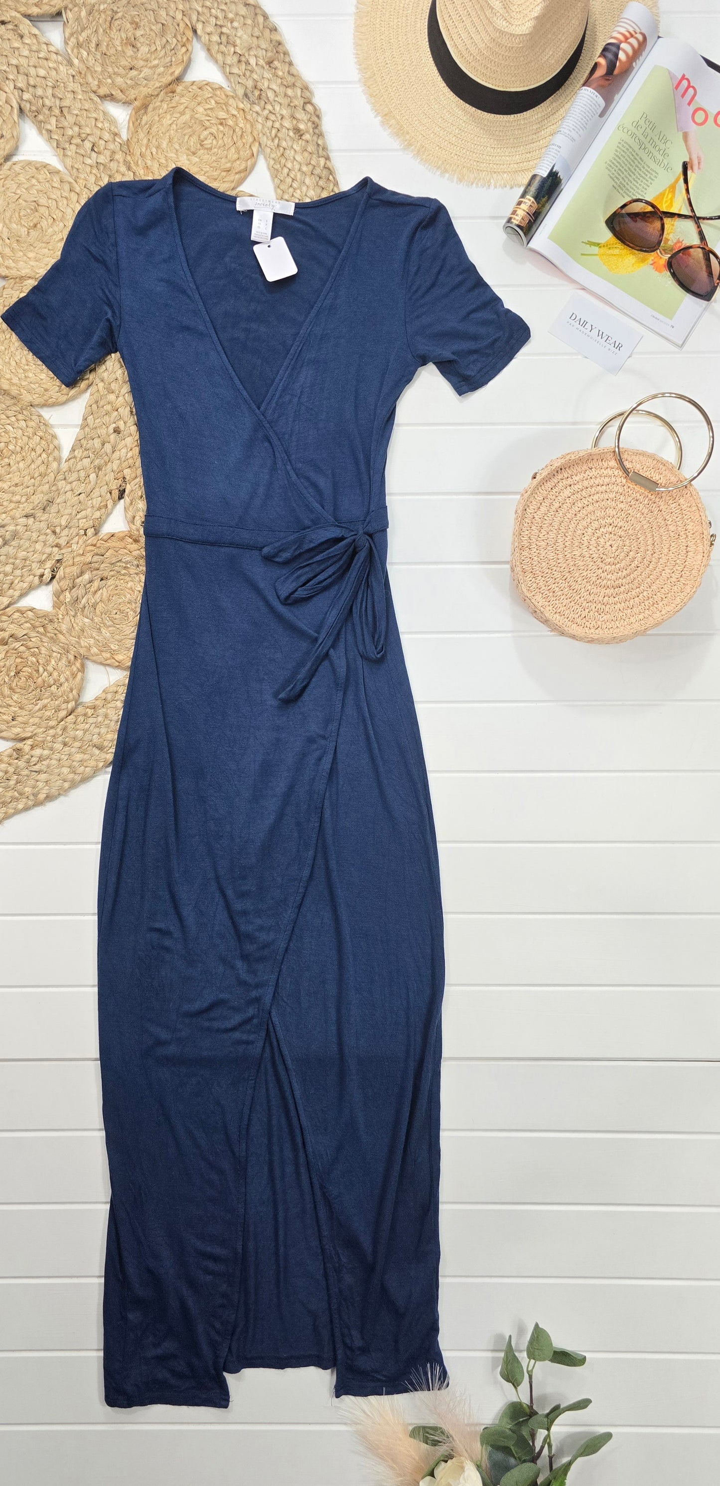 Robe Streetwear Society, Small