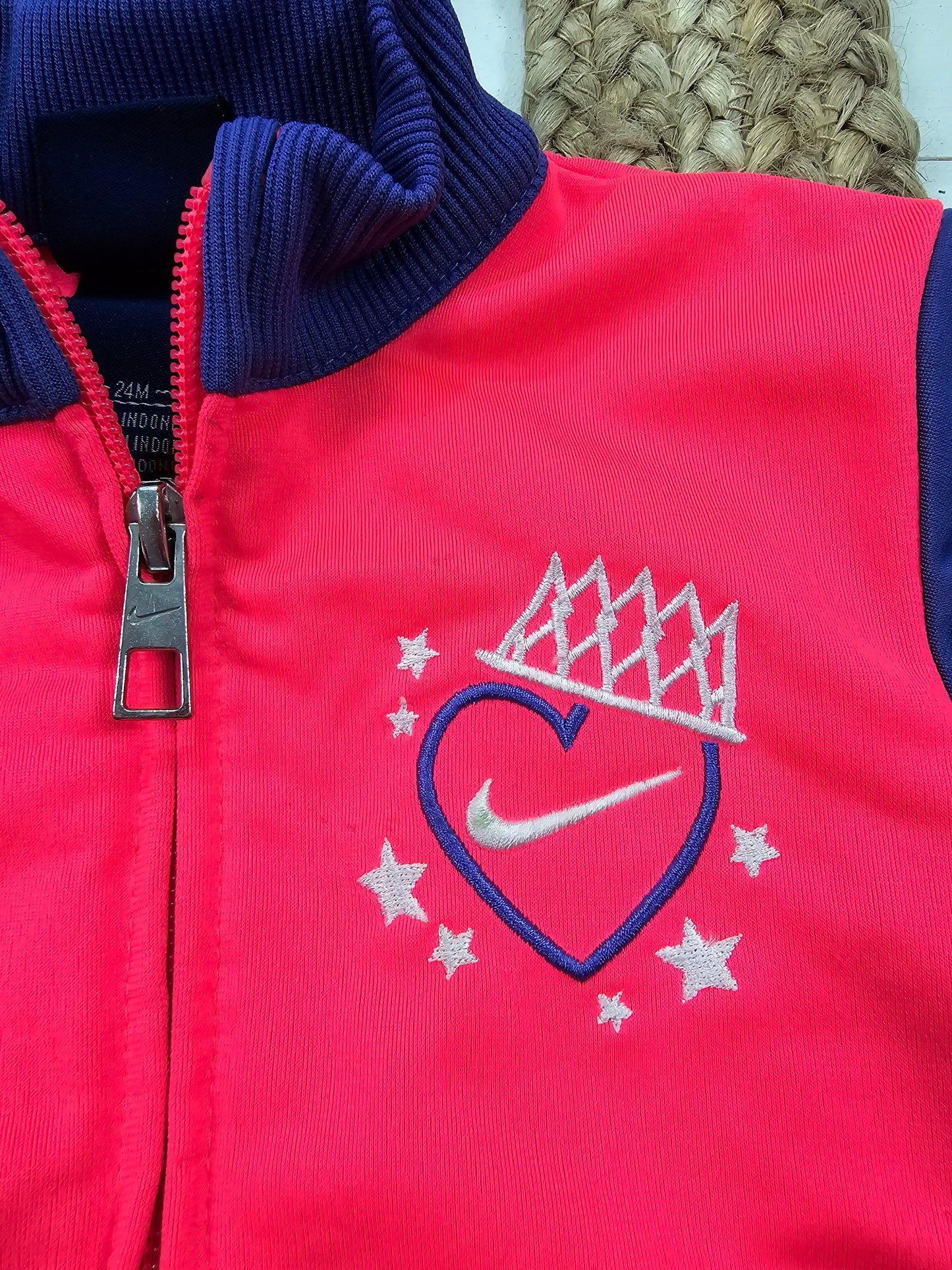 Ensemble Nike, 24 mois