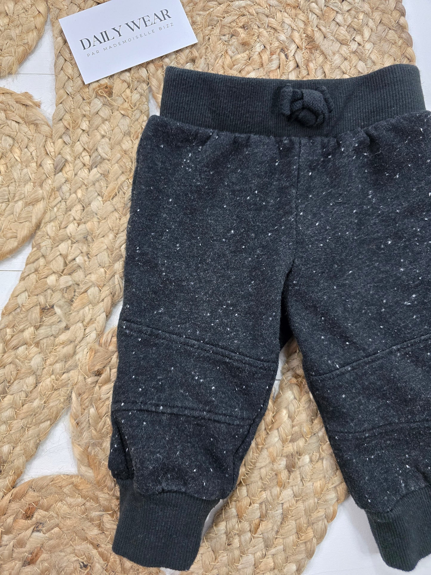 Jogging George, 6-12 mois