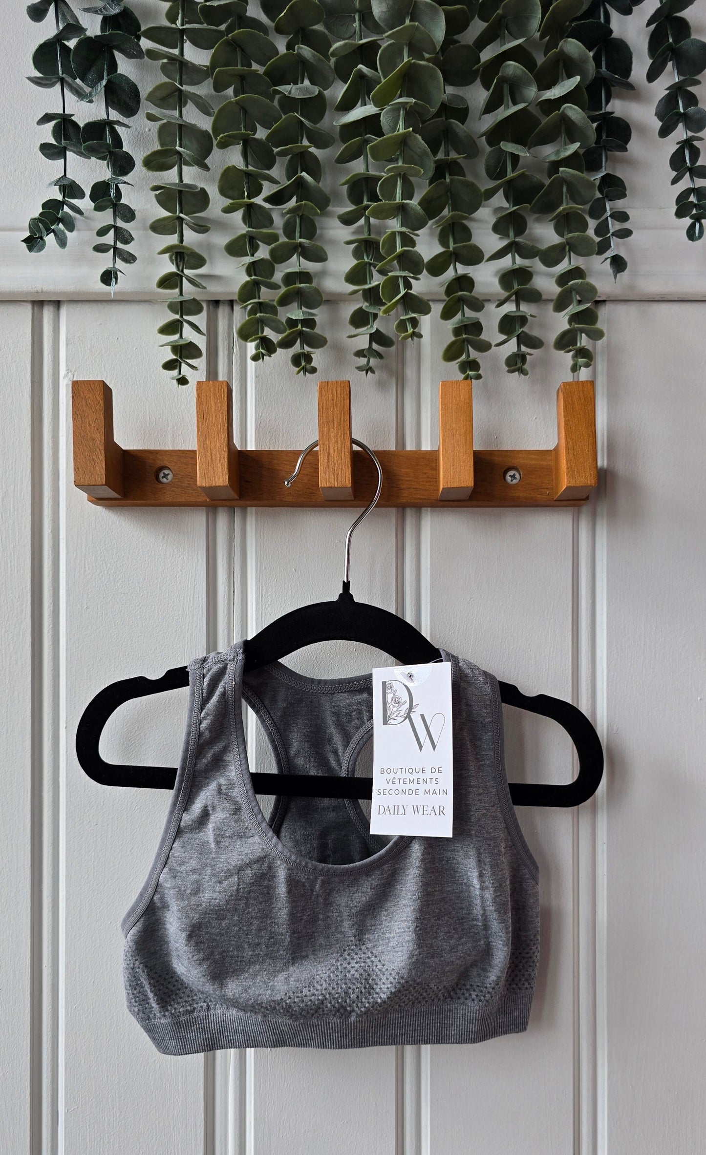 Bralette George, 6 ans