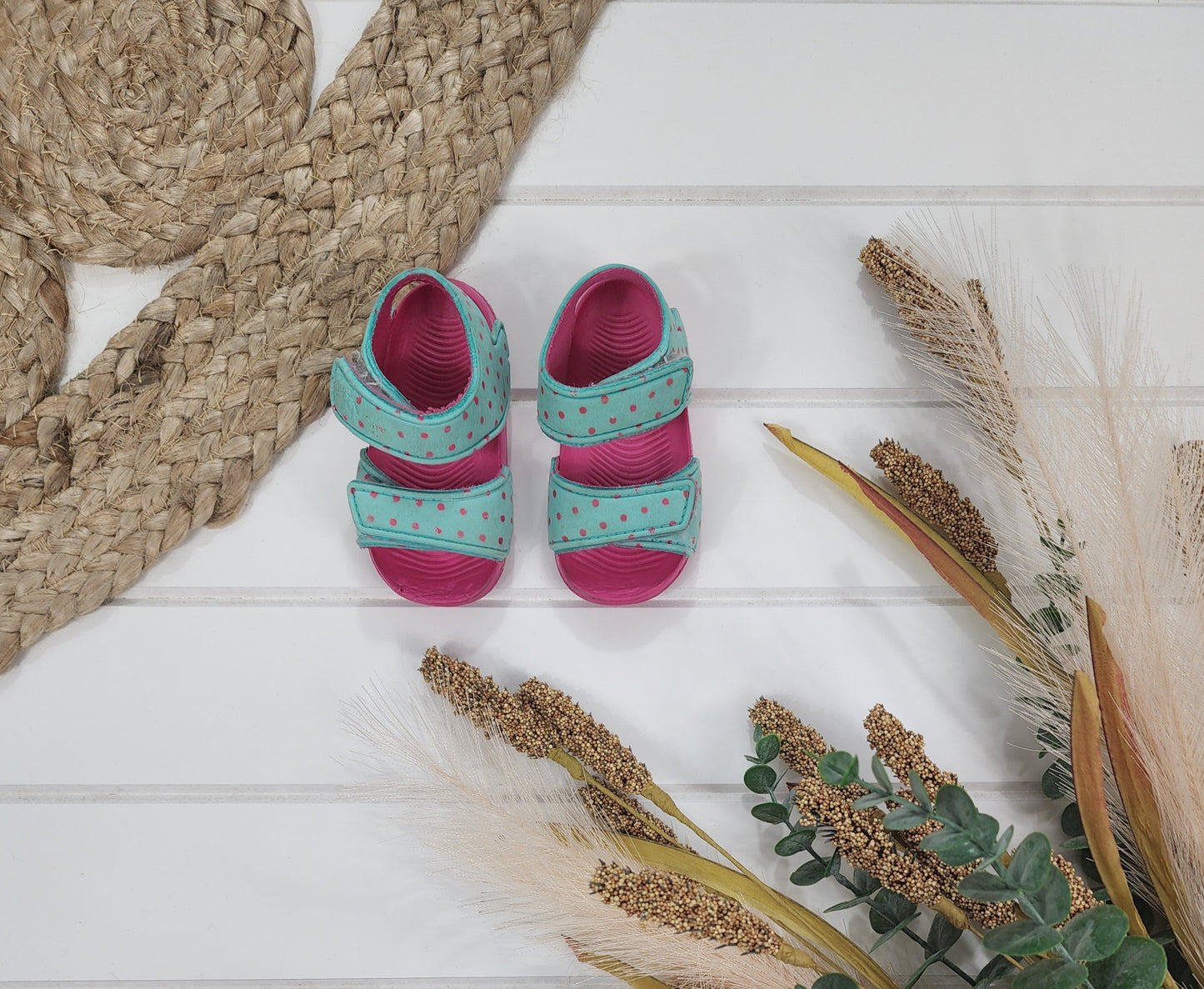 Sandales bleu et rose, 2