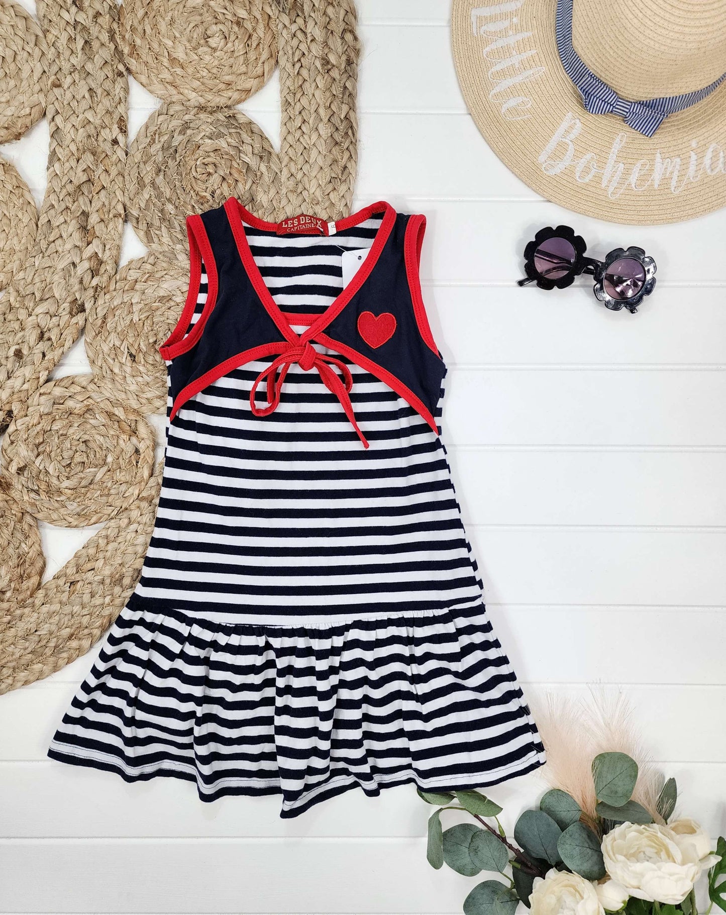 Robe Les deux Capitaine, 6 ans