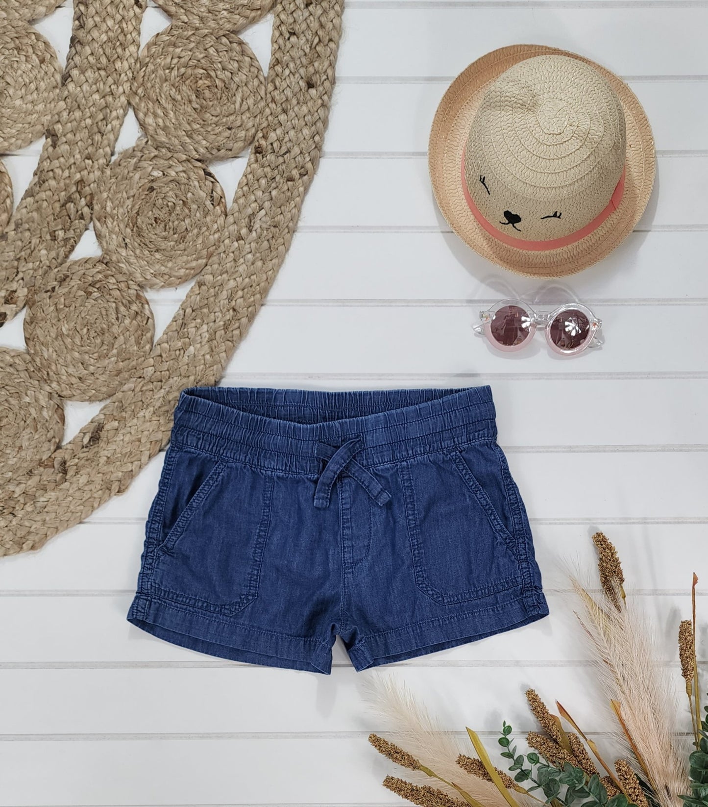 Short Miss K, 10 ans