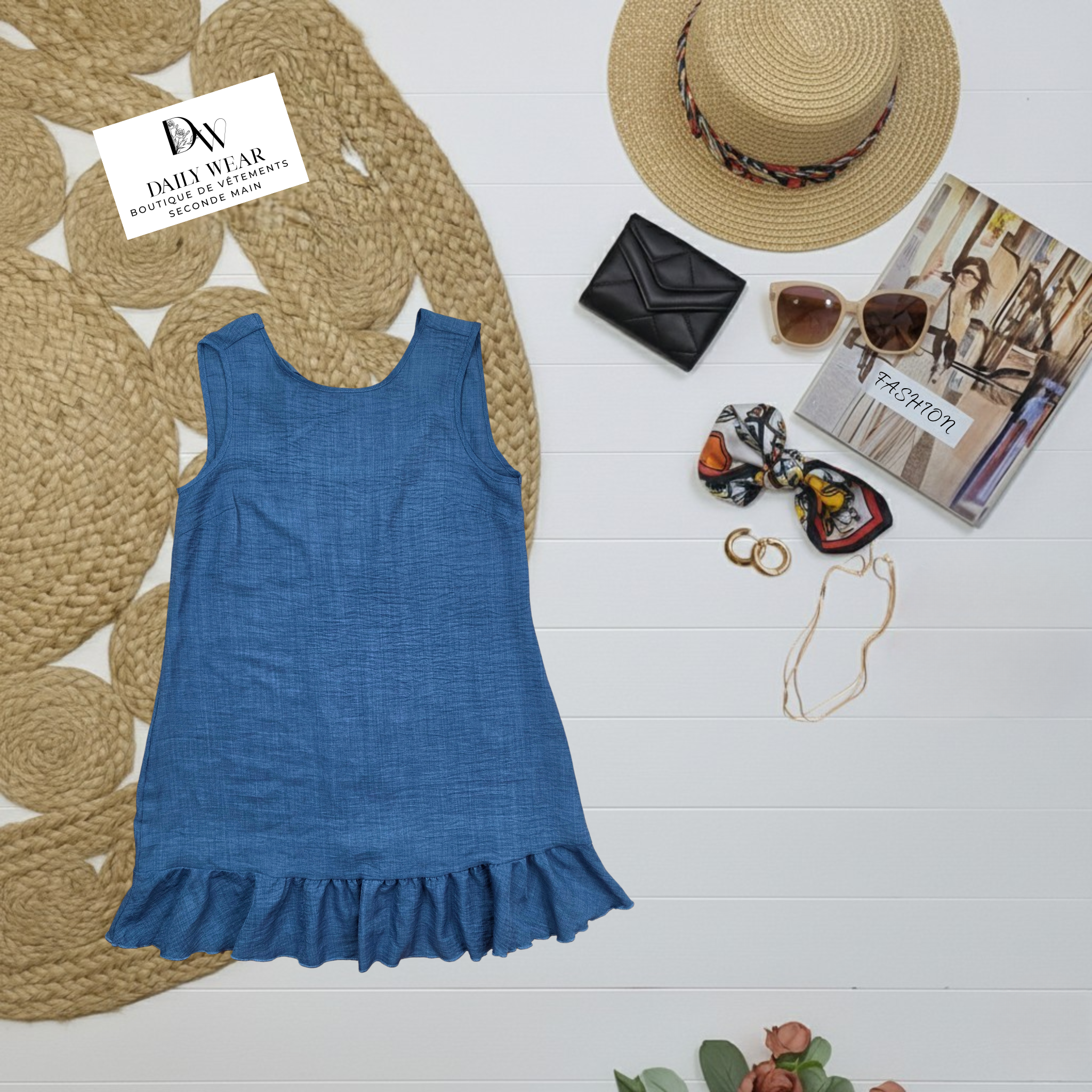 Robe Bleue, Large