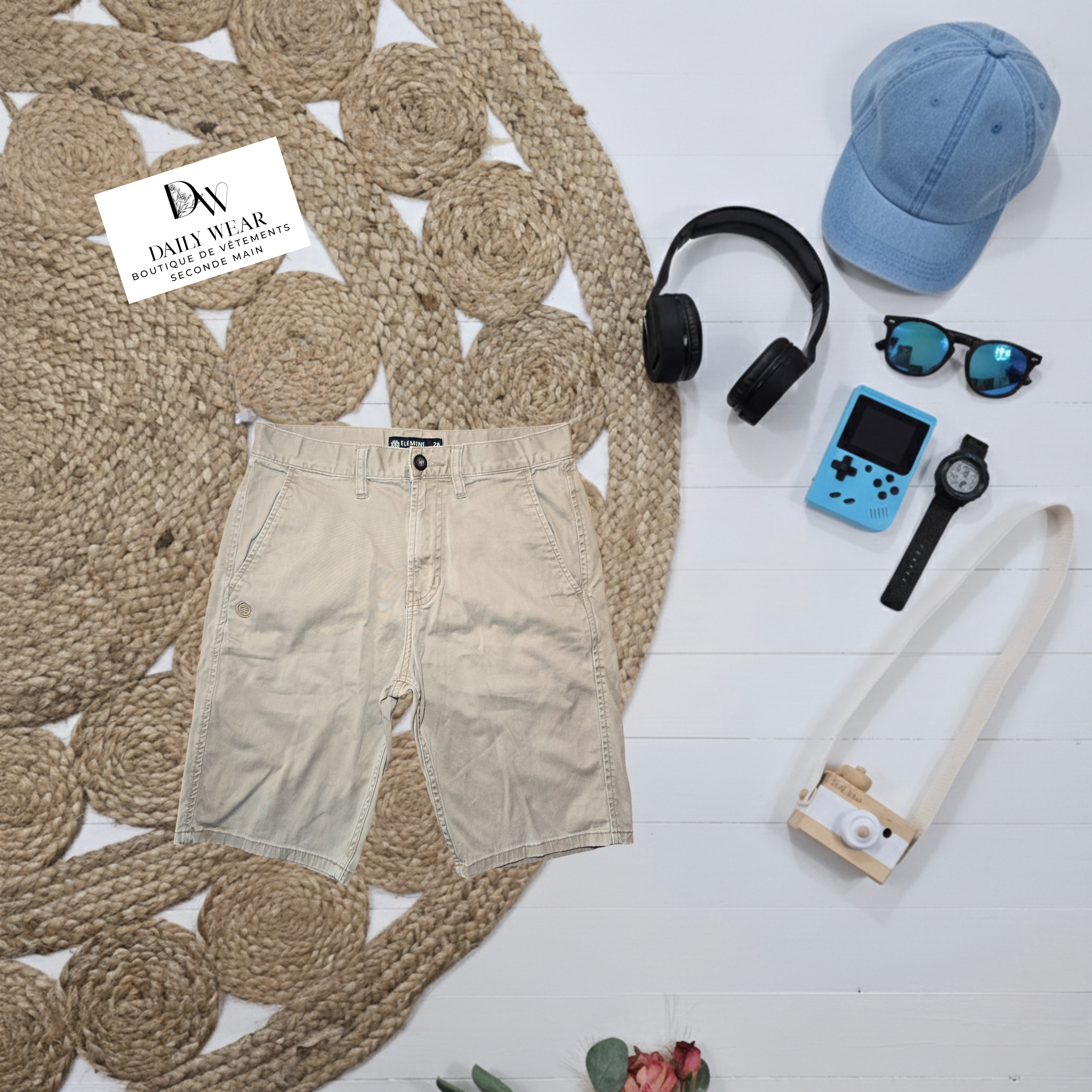 Short Élément, 28