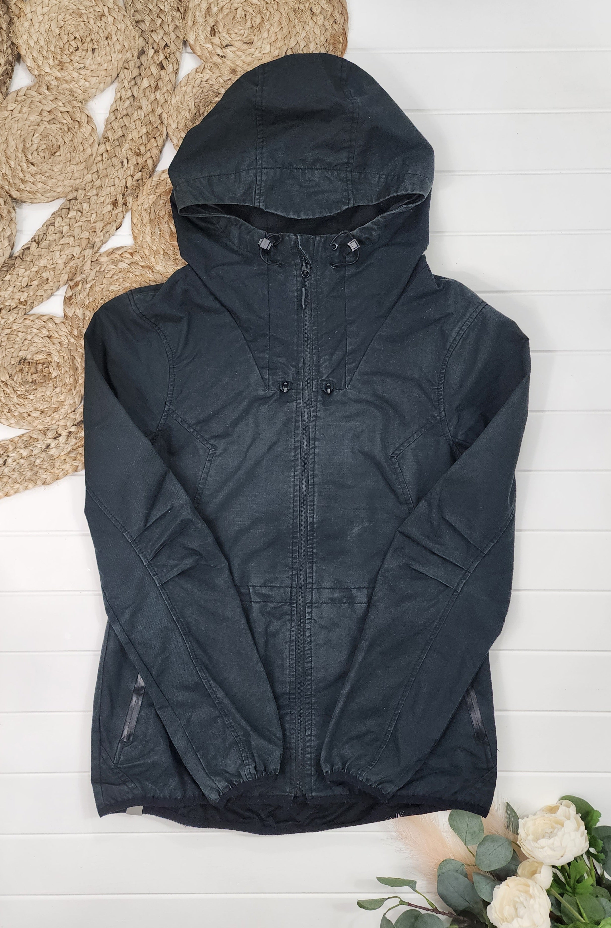 Manteau Bench, Médium