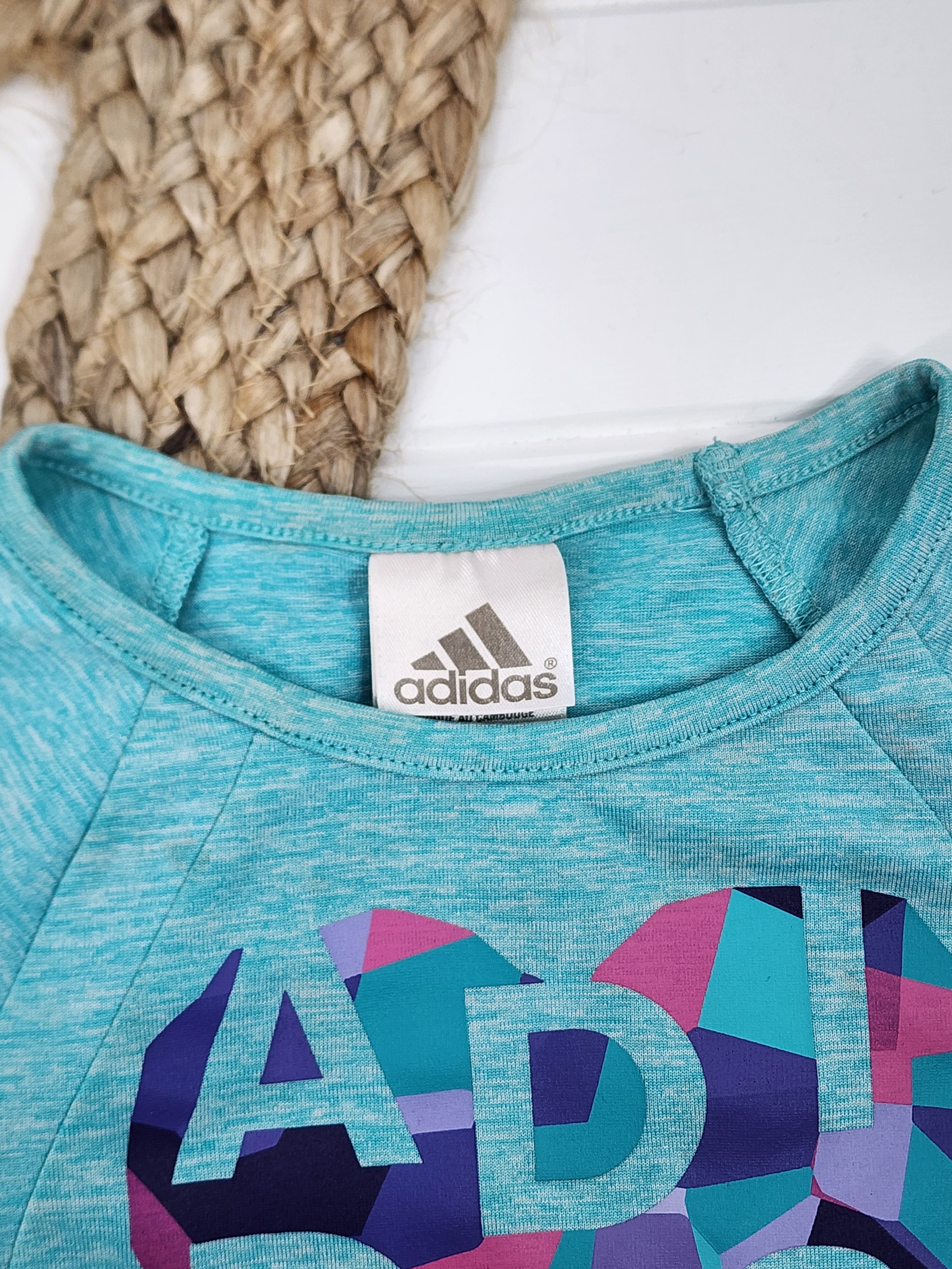 Ensemble Adidas, 24 mois