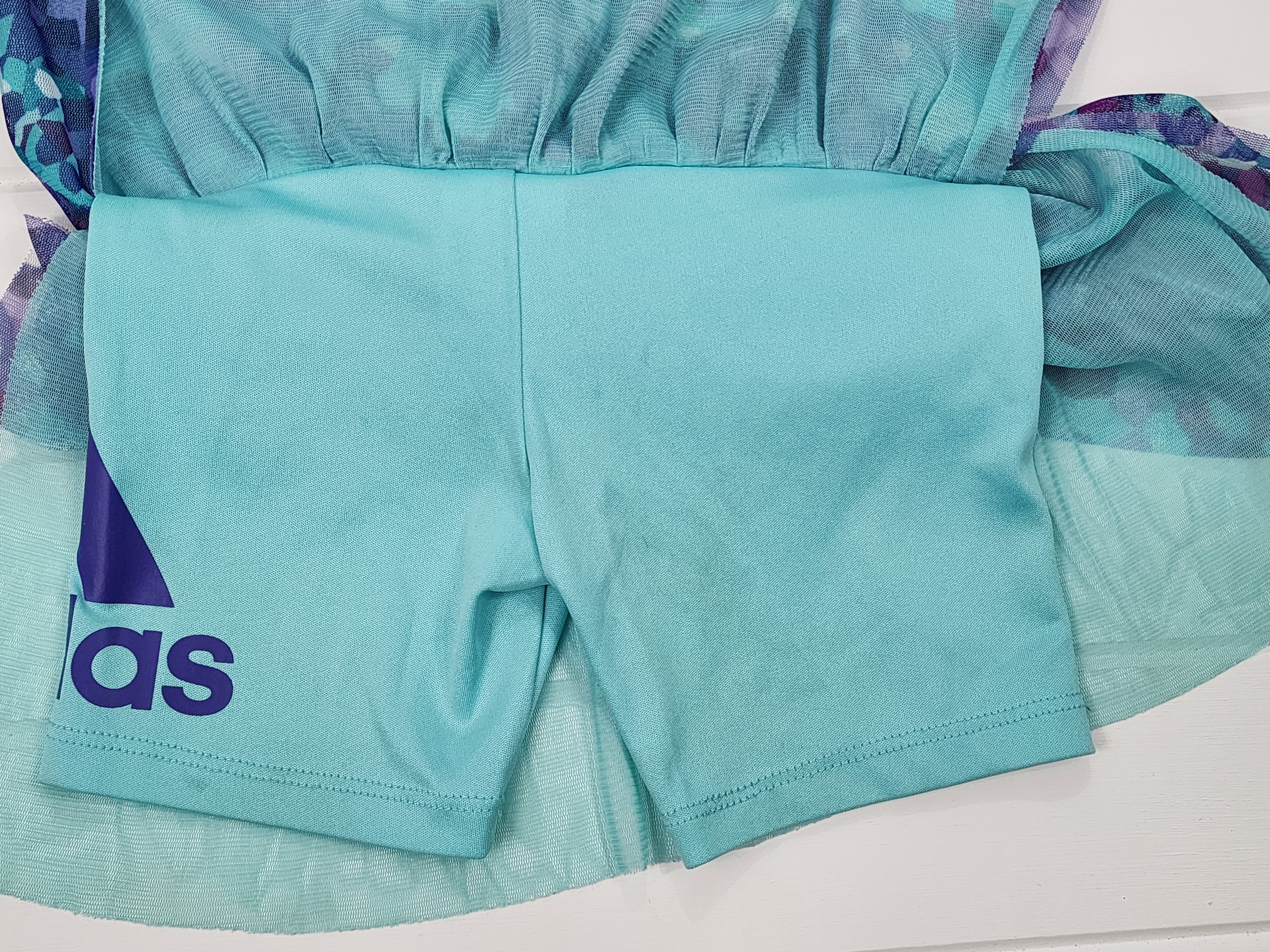 Ensemble Adidas, 24 mois