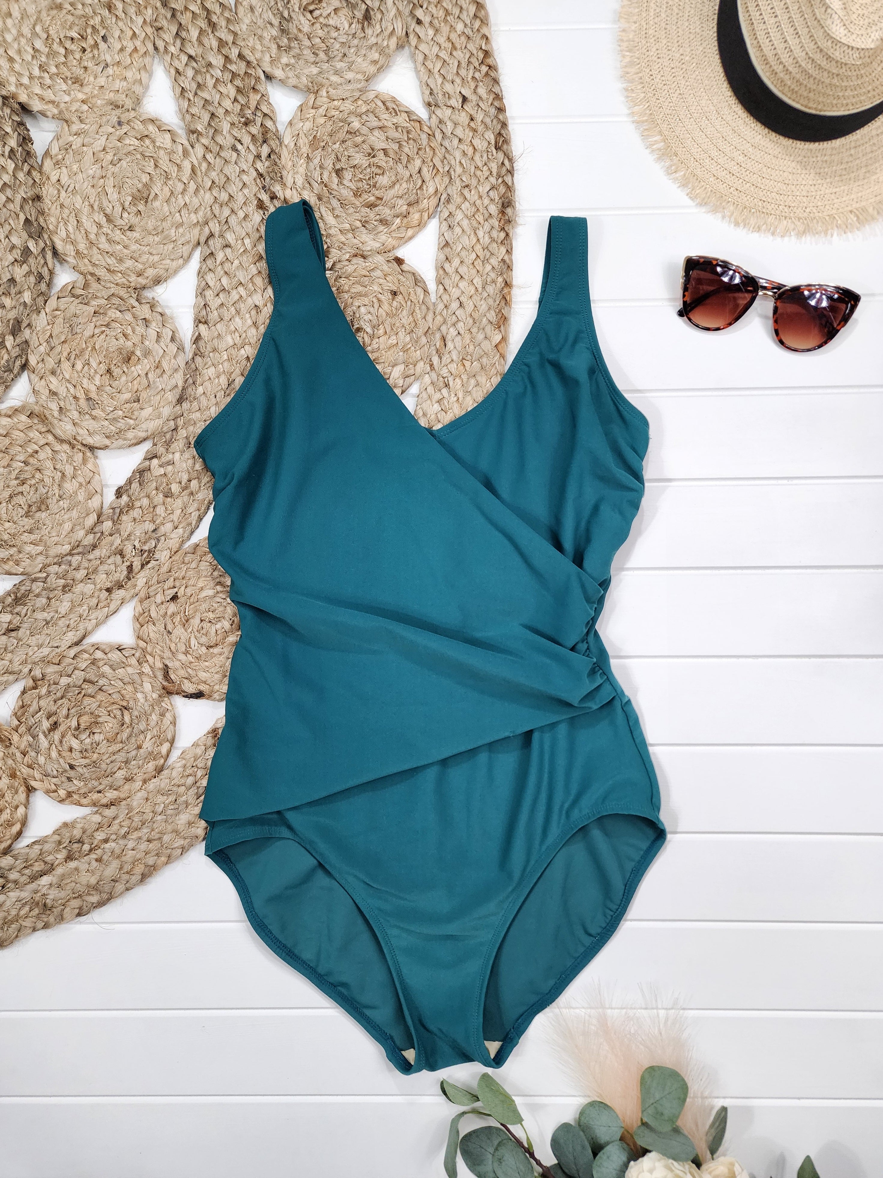 Costume de bain, 14/38D