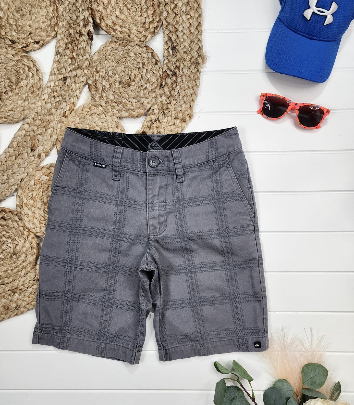 Short Quiksilver, 10 ans