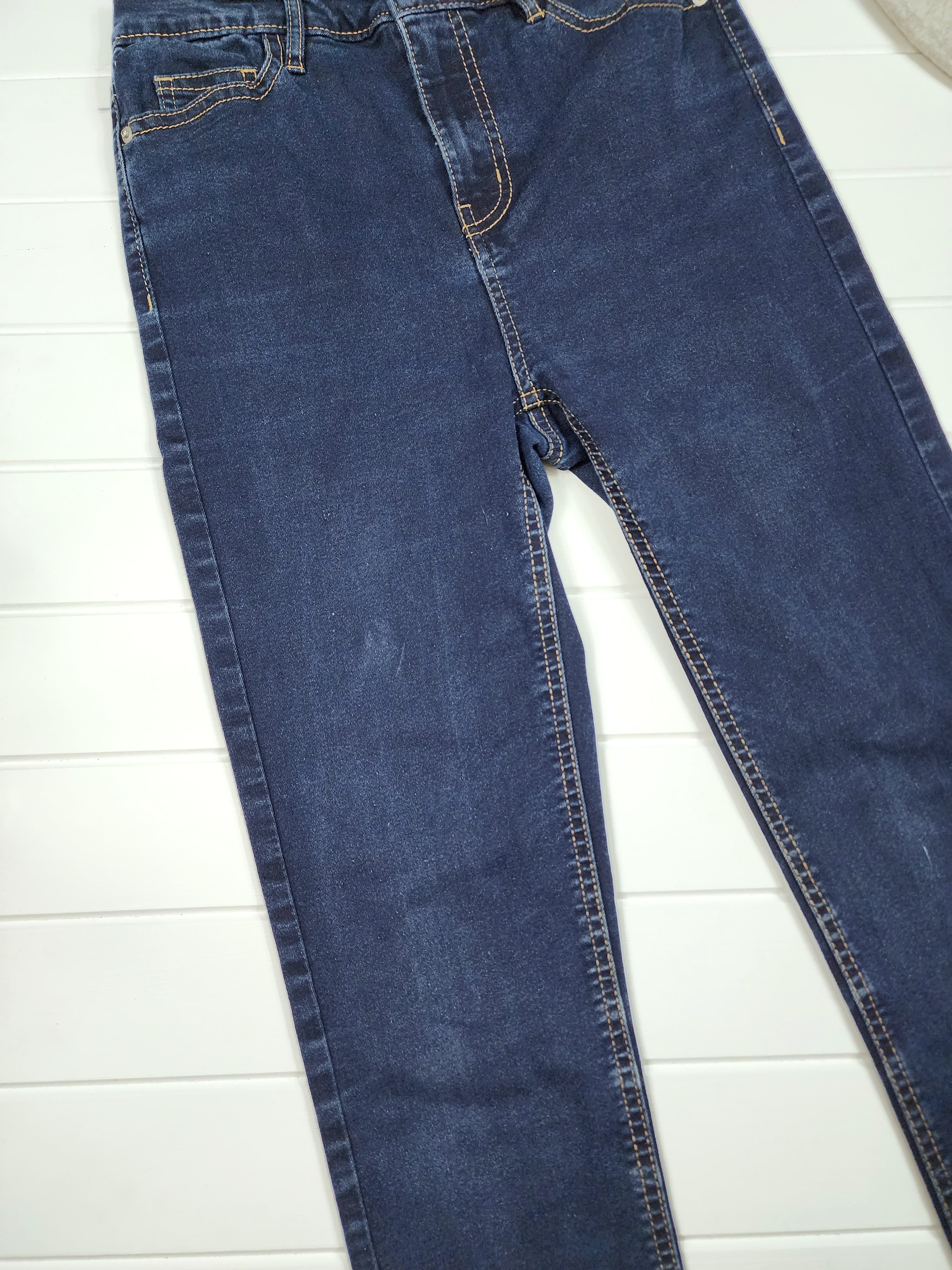 Jeans Tag, 27