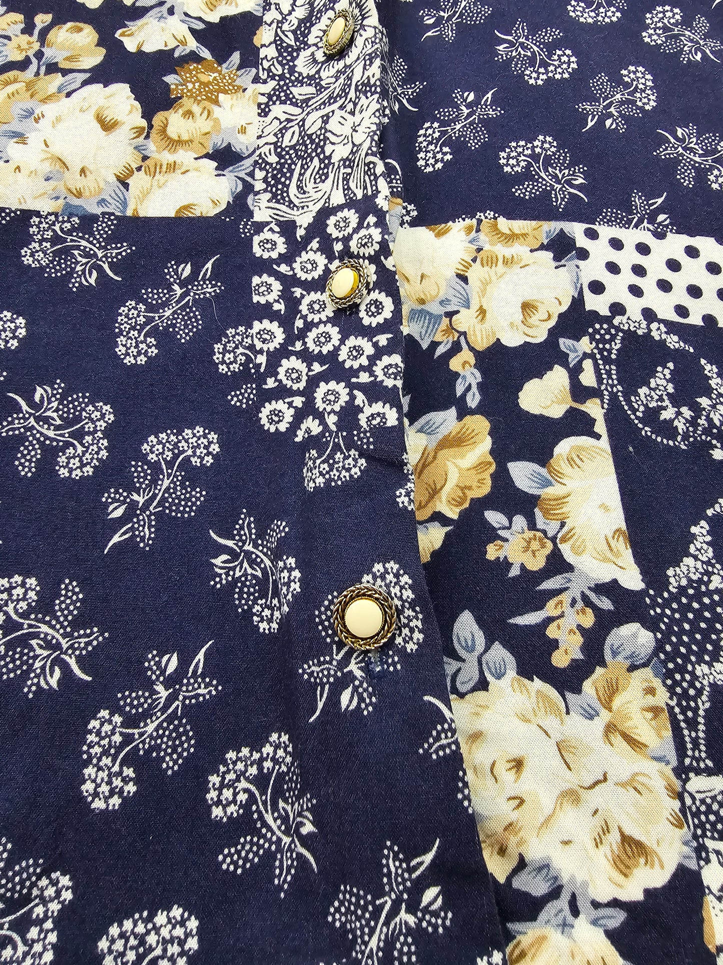 Blouse Brittany Nicole, Médium