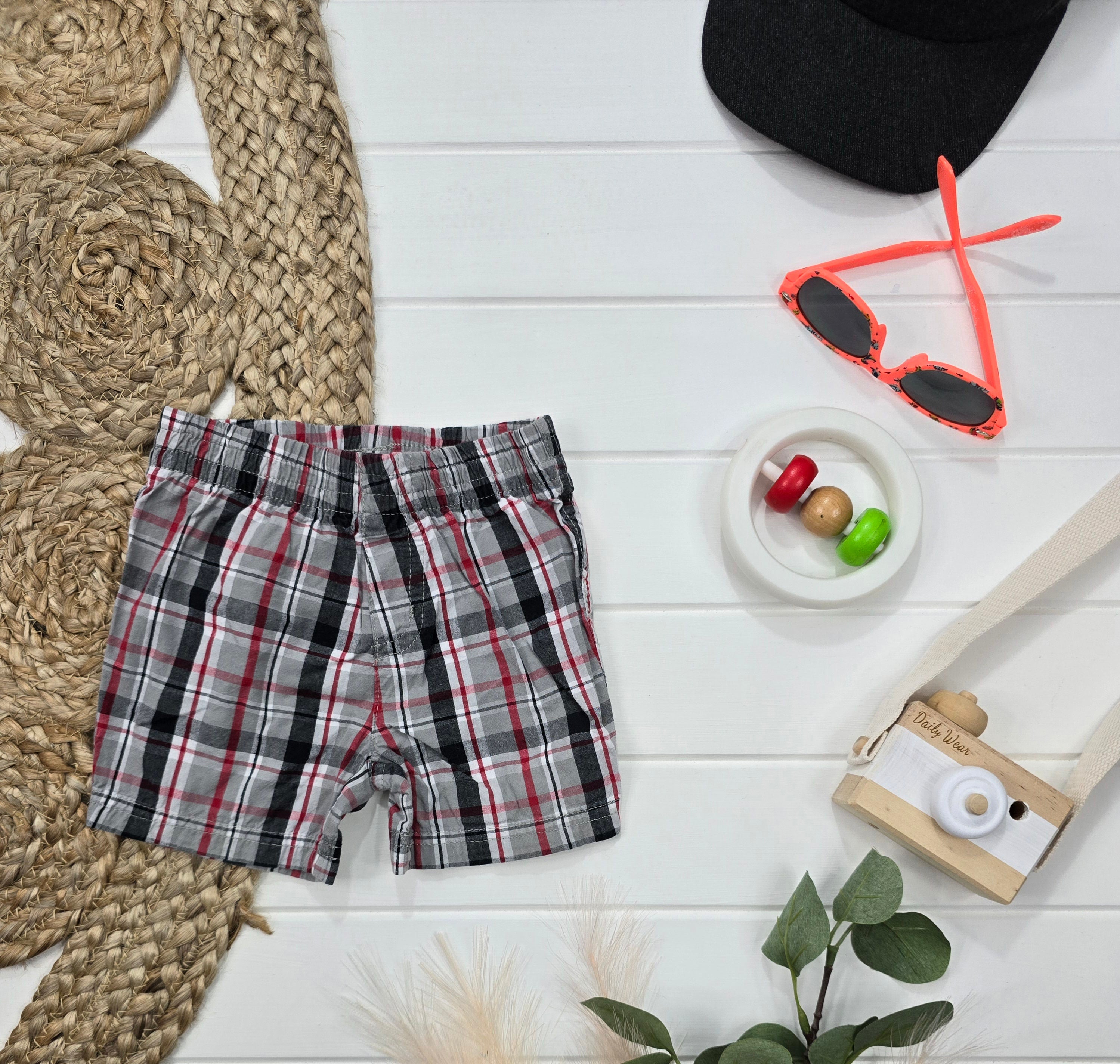 Short Nevada, 6 mois