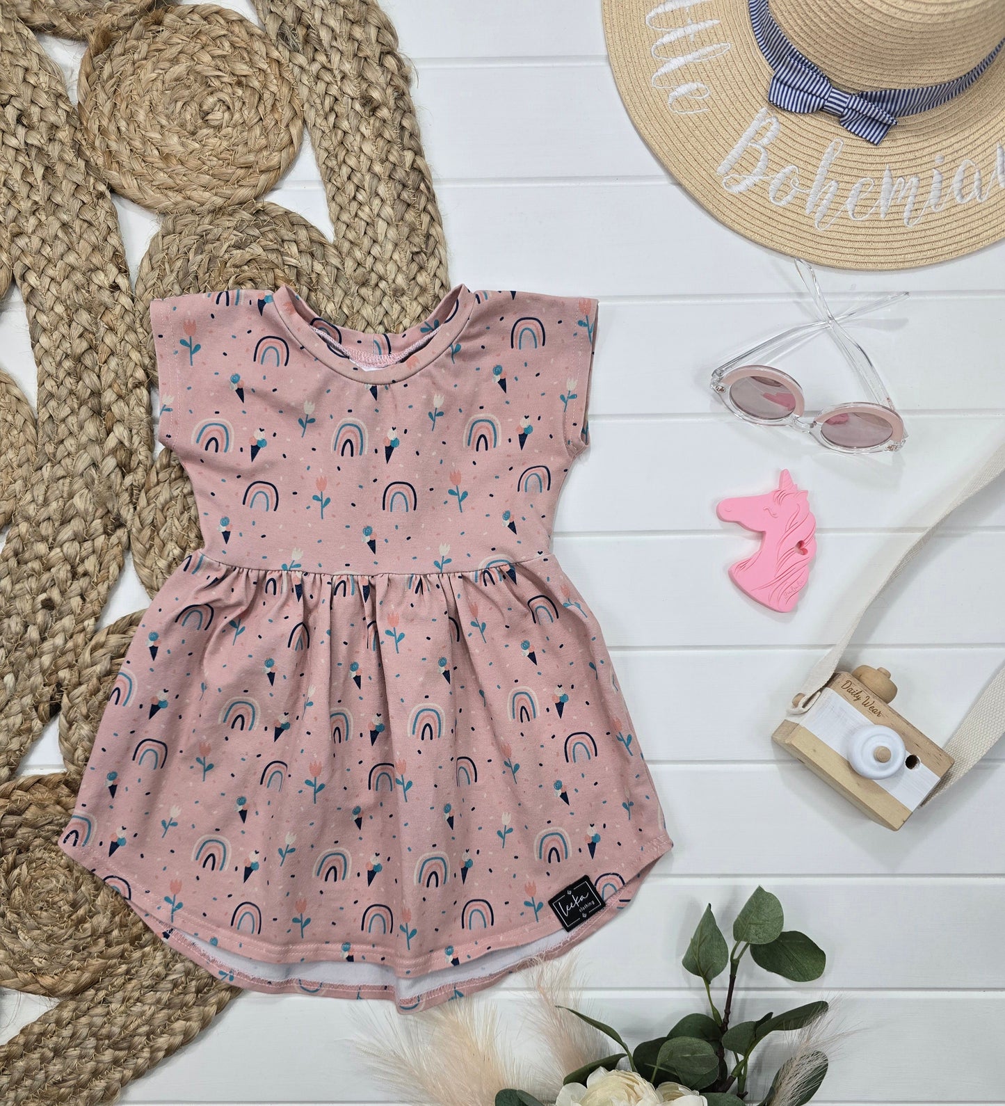 Robe Leeka, 2 ans