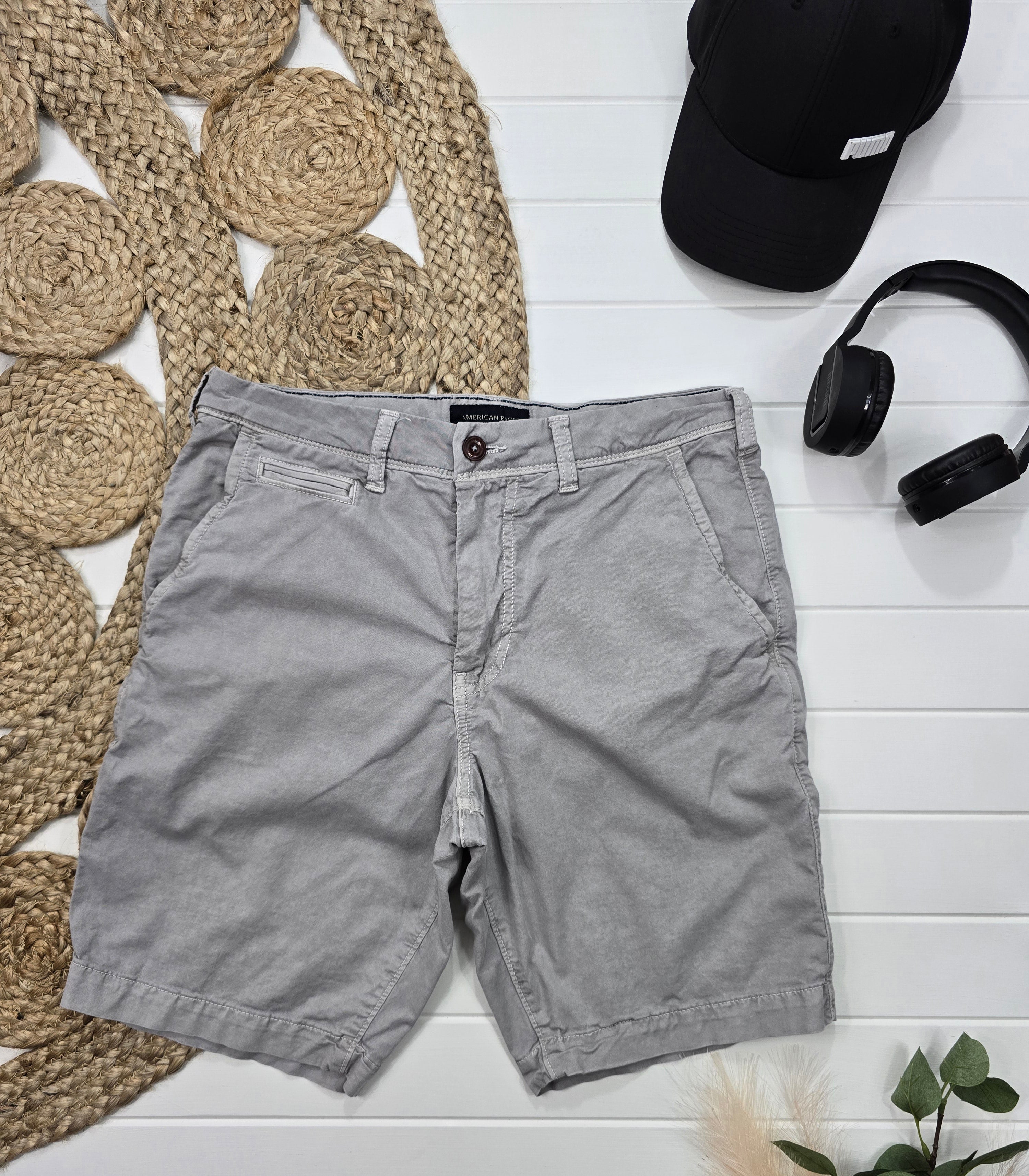 Short American Eagle, 31