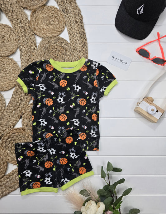 Pyjama Kirkland, 3 ans