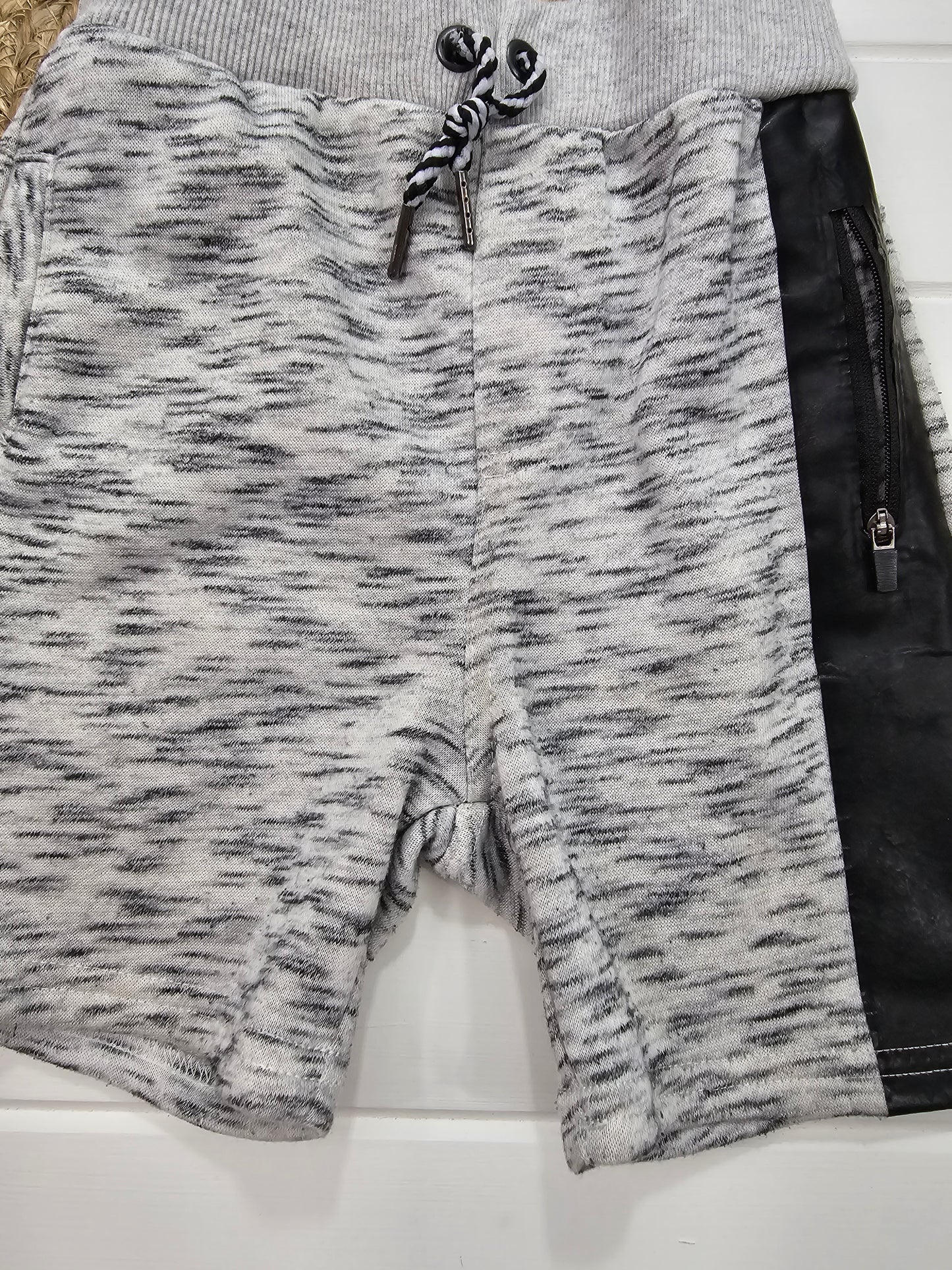 Short Colimaçon, 2 ans