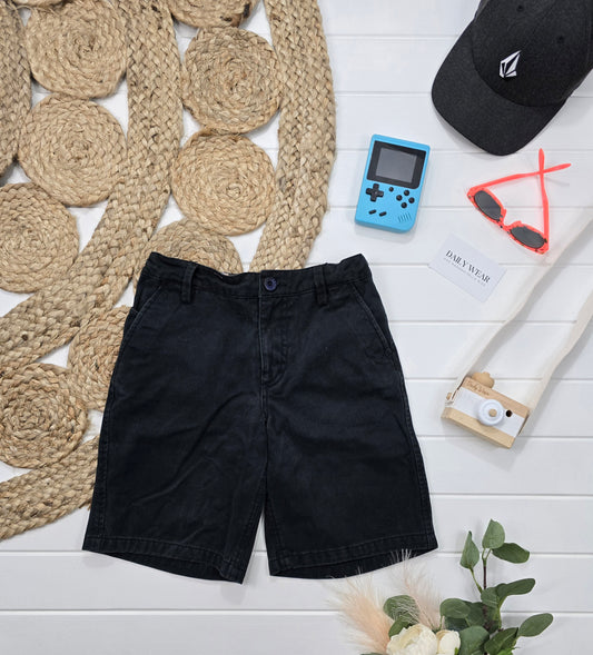 Short Fairfield, 8 ans