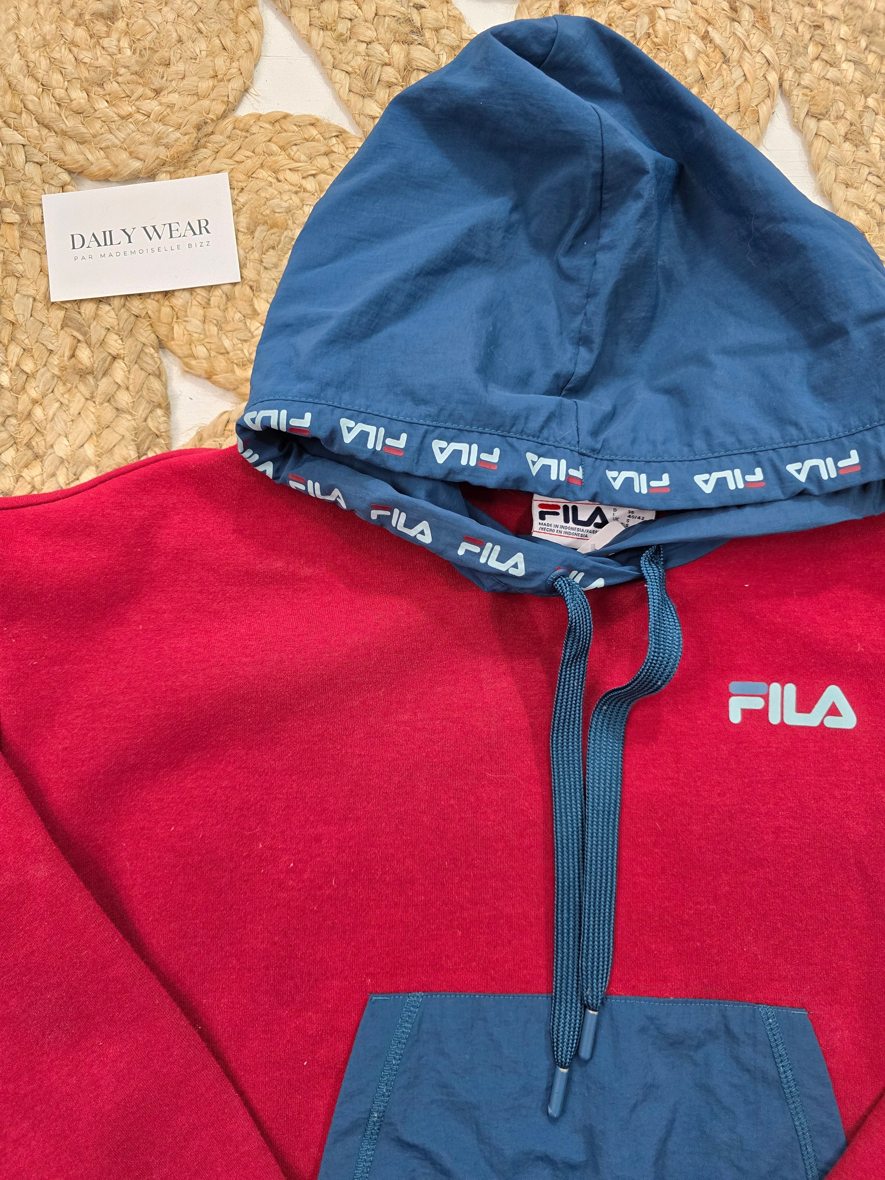 Chandail à capuchon Fila, Small