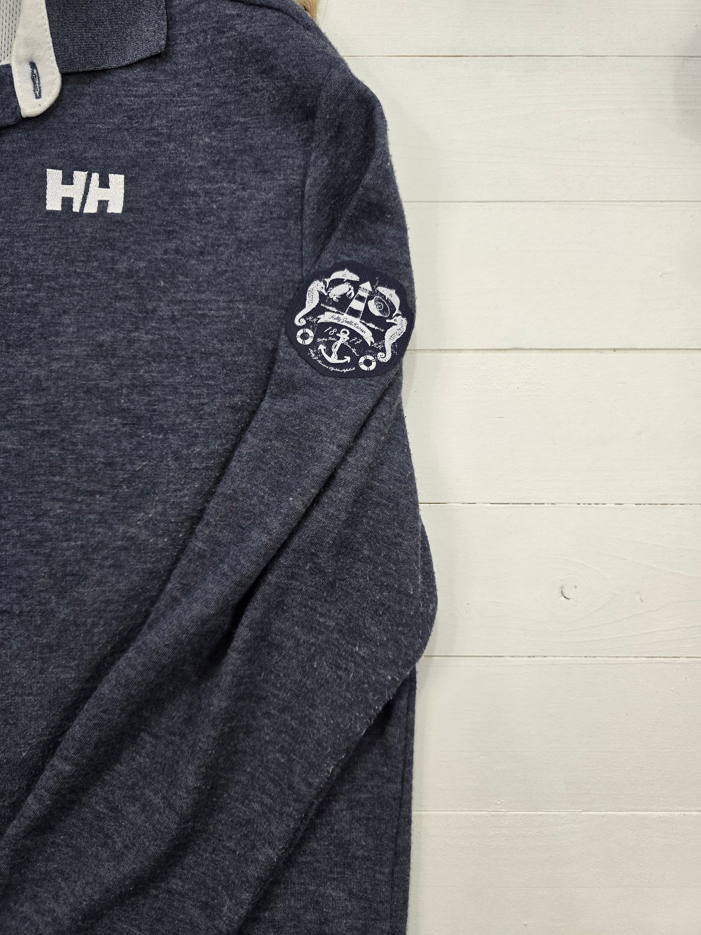 Chandail Helly Hansen, Médium