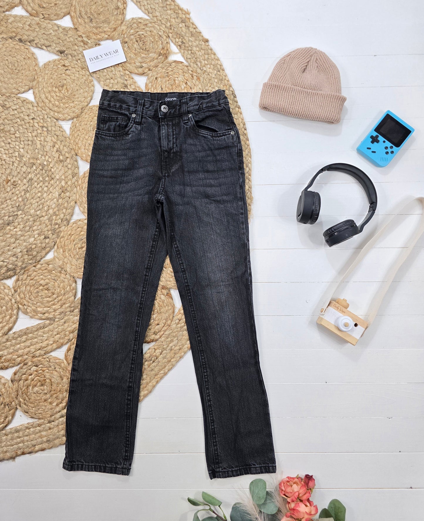 Jeans George, 10 ans