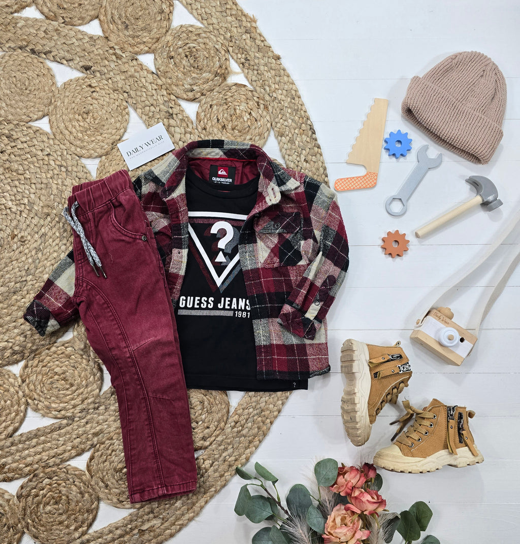 Ensemble Guess, Quiksilver et WER, 2-3 ans -8-9