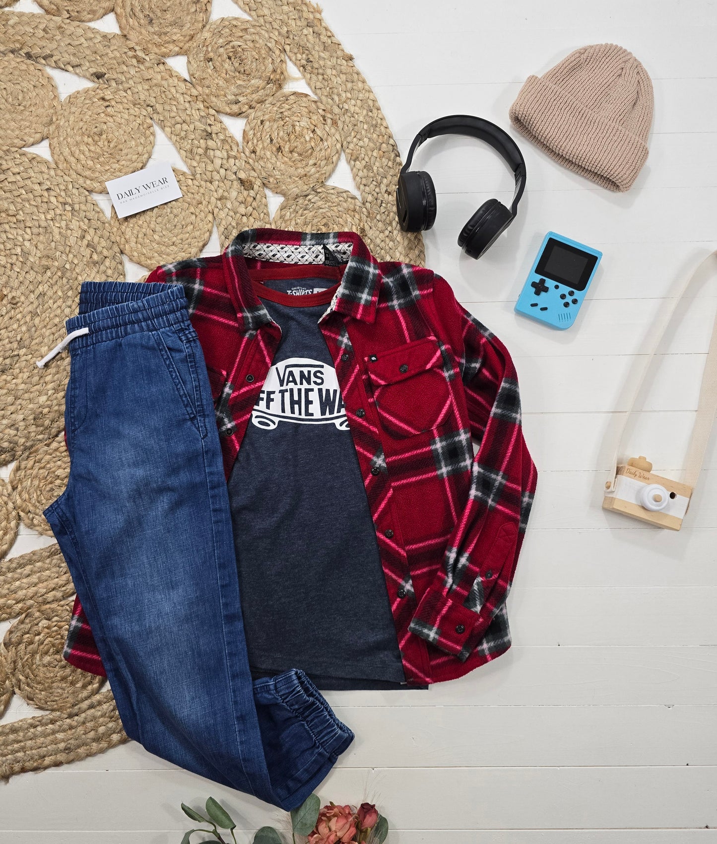 Ensemble Vans, Quiksilver, Hawk et H&M, 8-10 ans