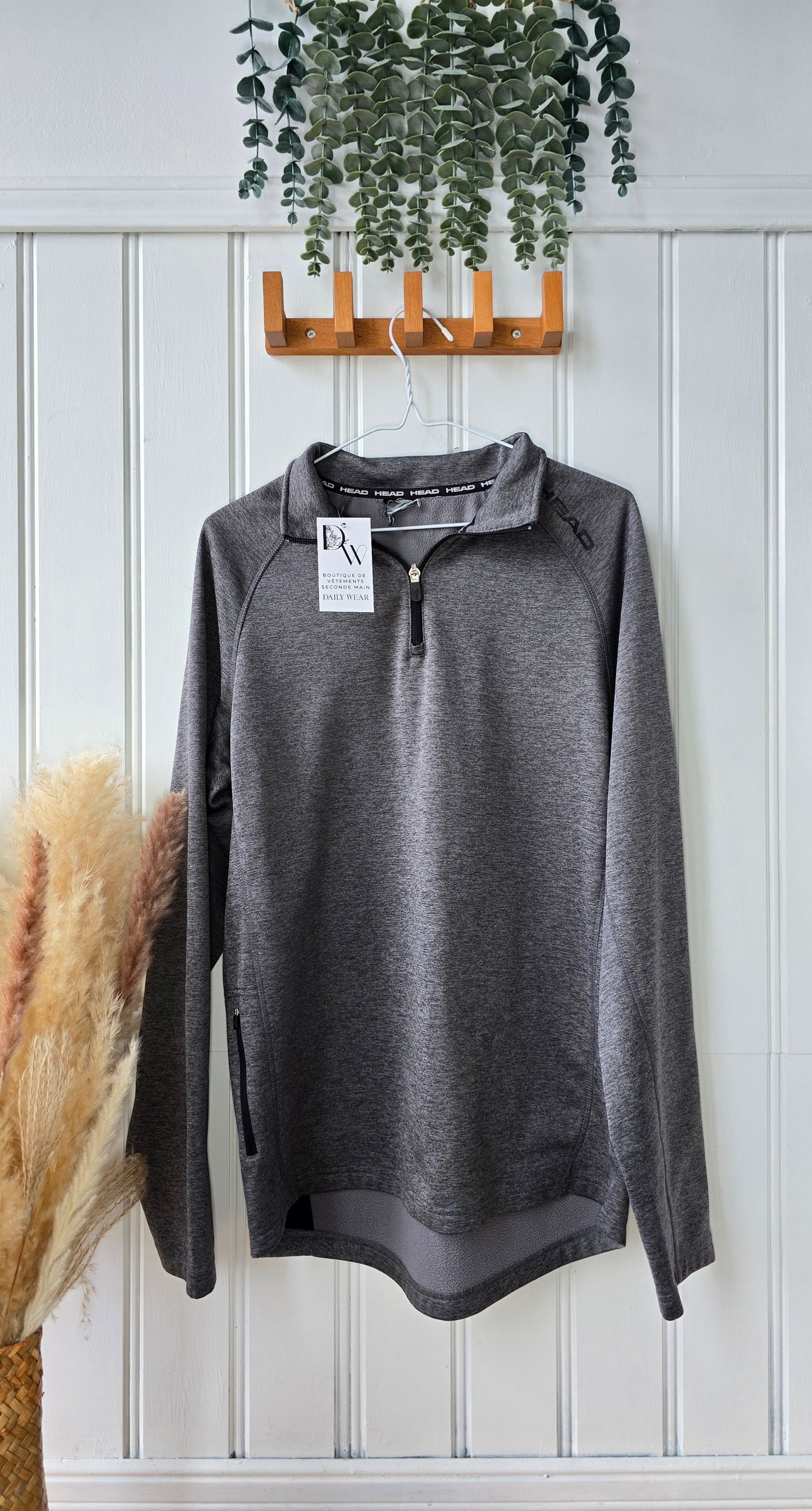 Chandail Head, Médium