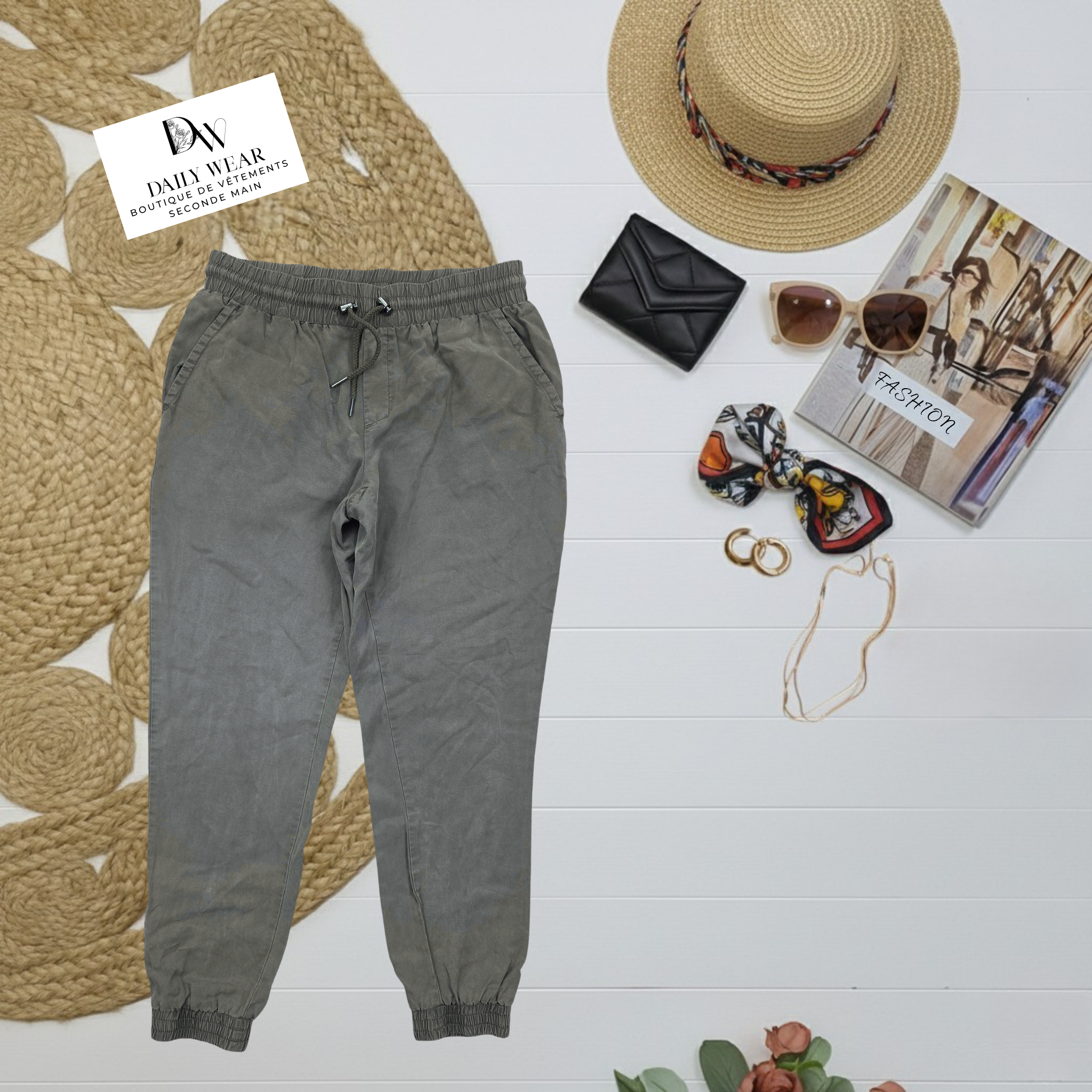 Jogger Dex, Small