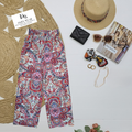 Pantalon Bohème, Médium
