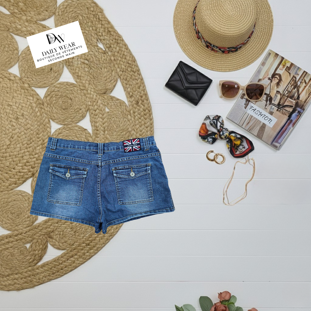 Short London Blue, 11