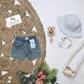 Short Krickets, 18 mois