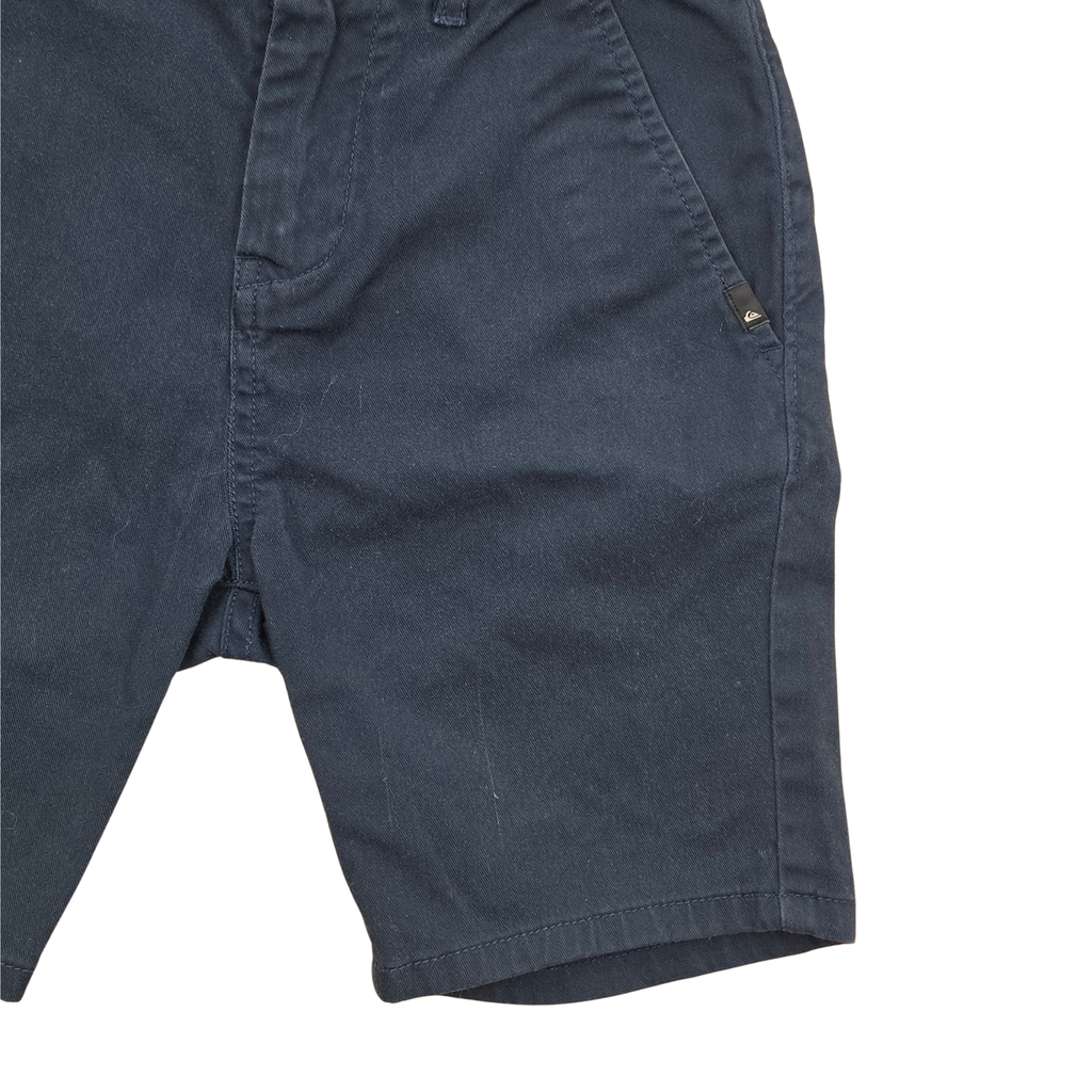 Short Quiksilver, 8 ans