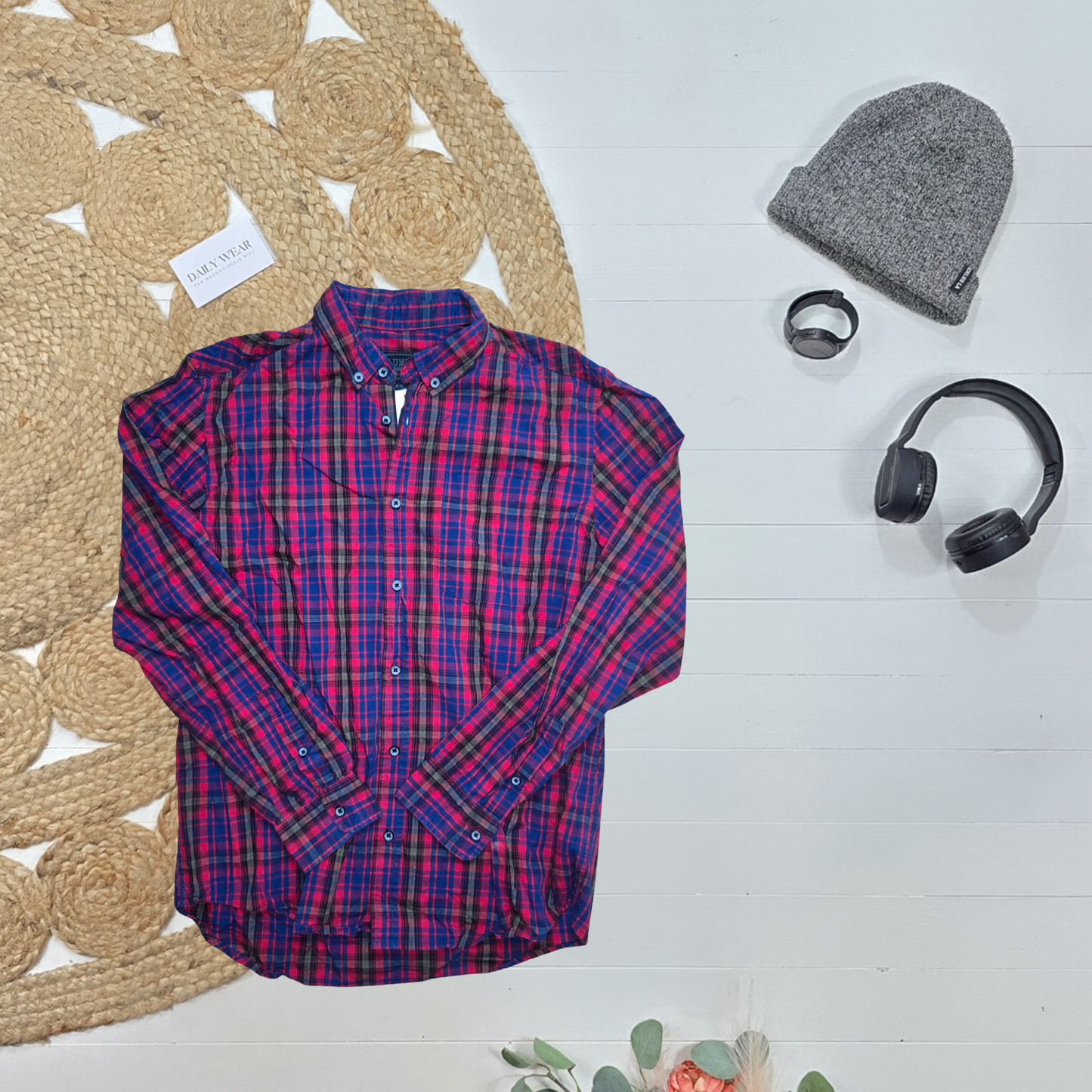 Chemise Blumind, Médium