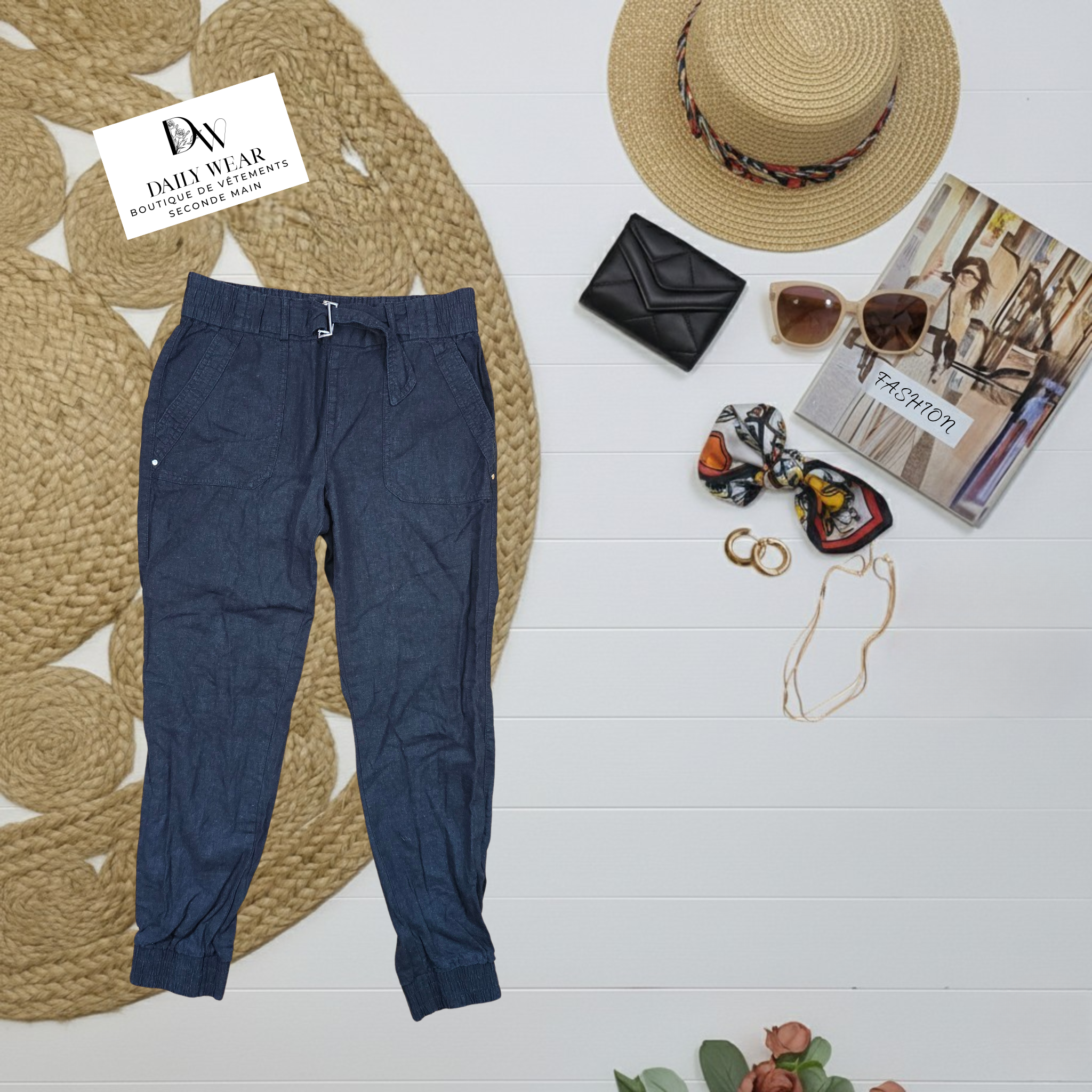 Pantalon Dynamite, Small