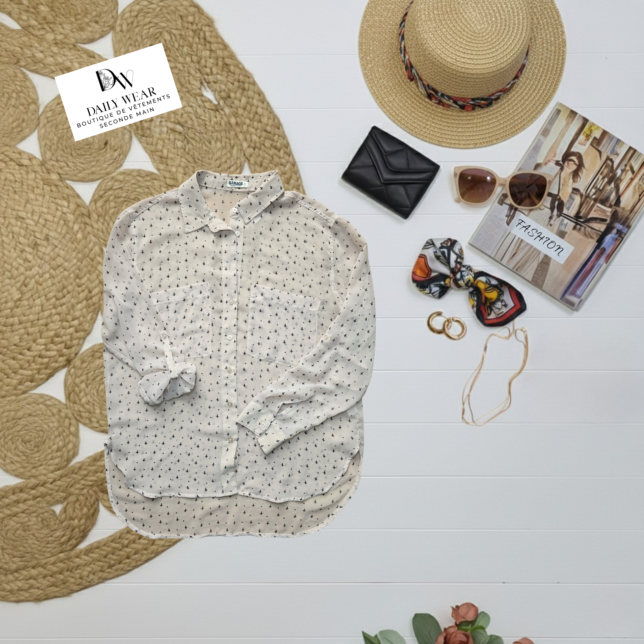 Blouse Garage, Large