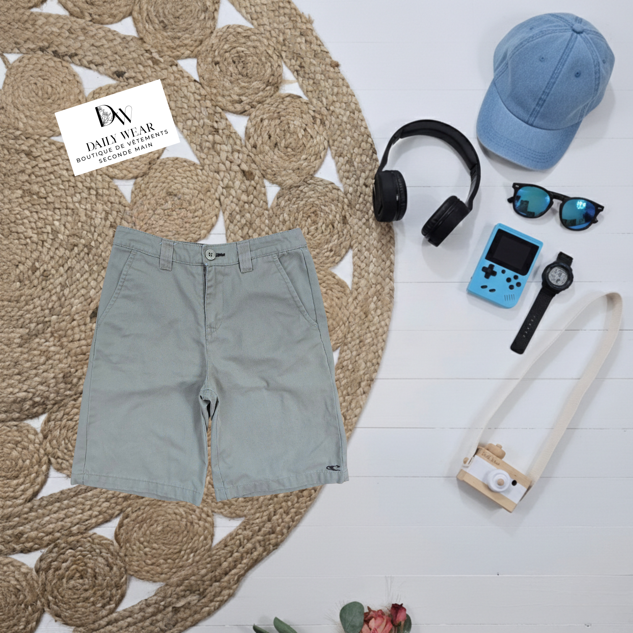 Short O'neill, 10 ans