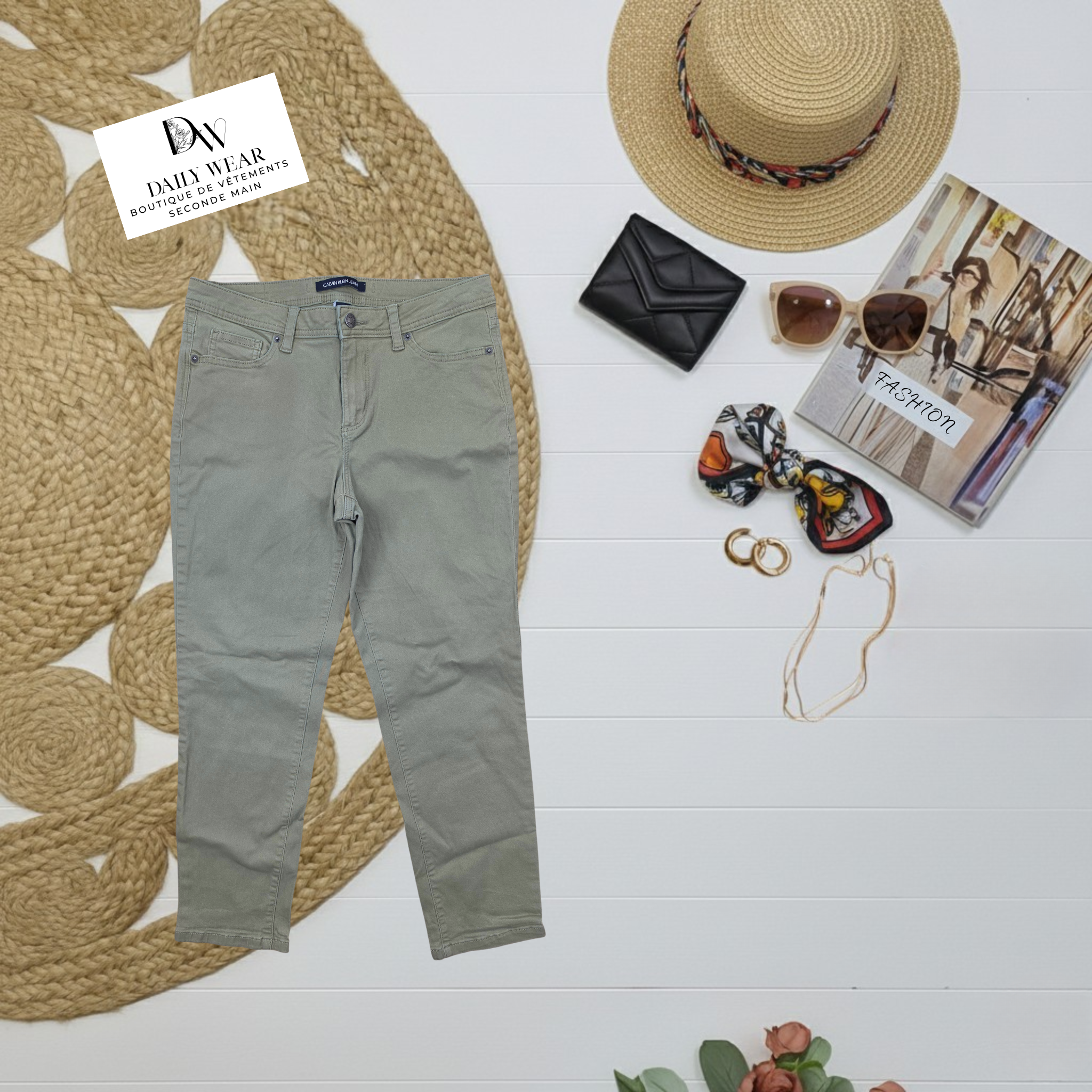 Capri Calvin Klein, 7