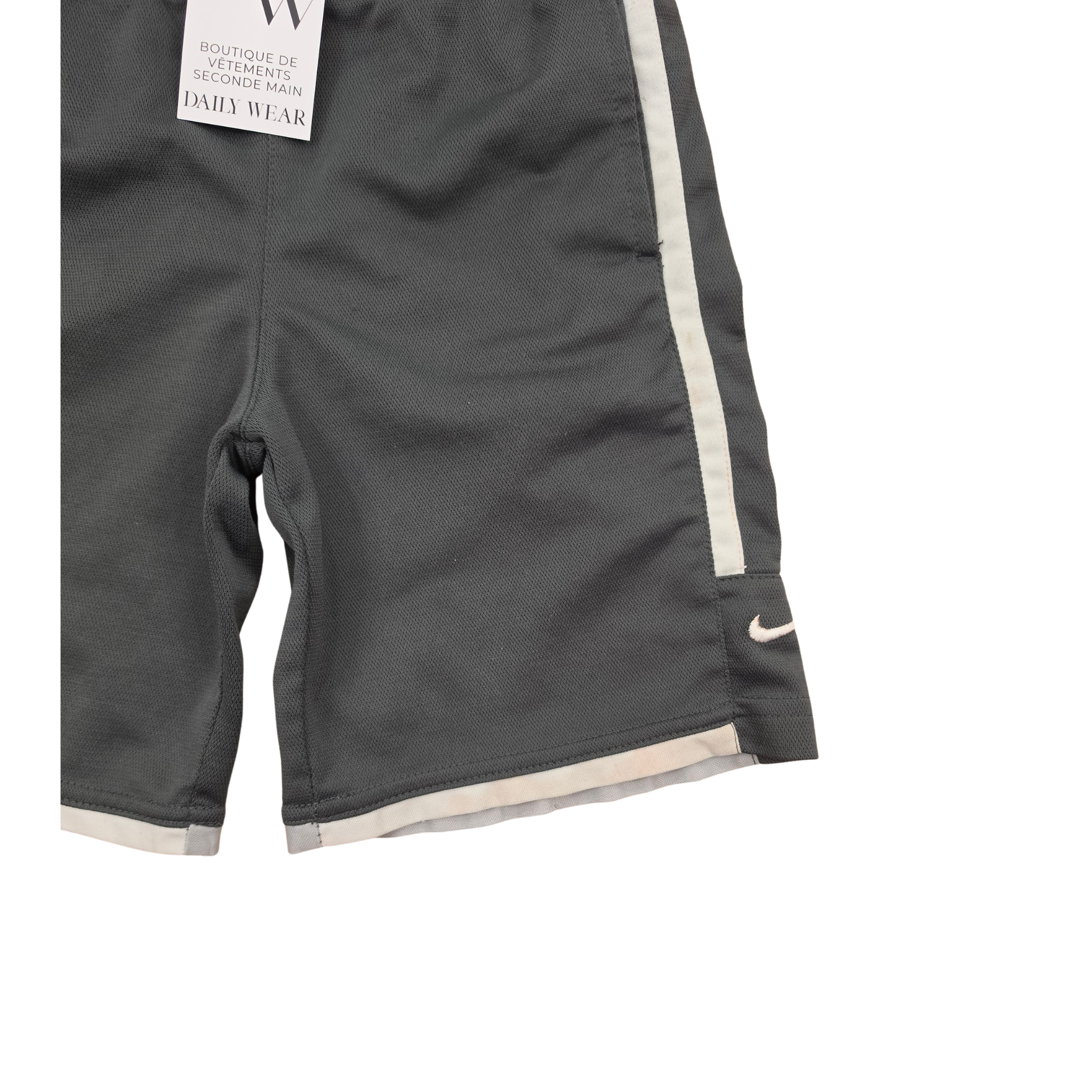 Short Nike, 7 ans