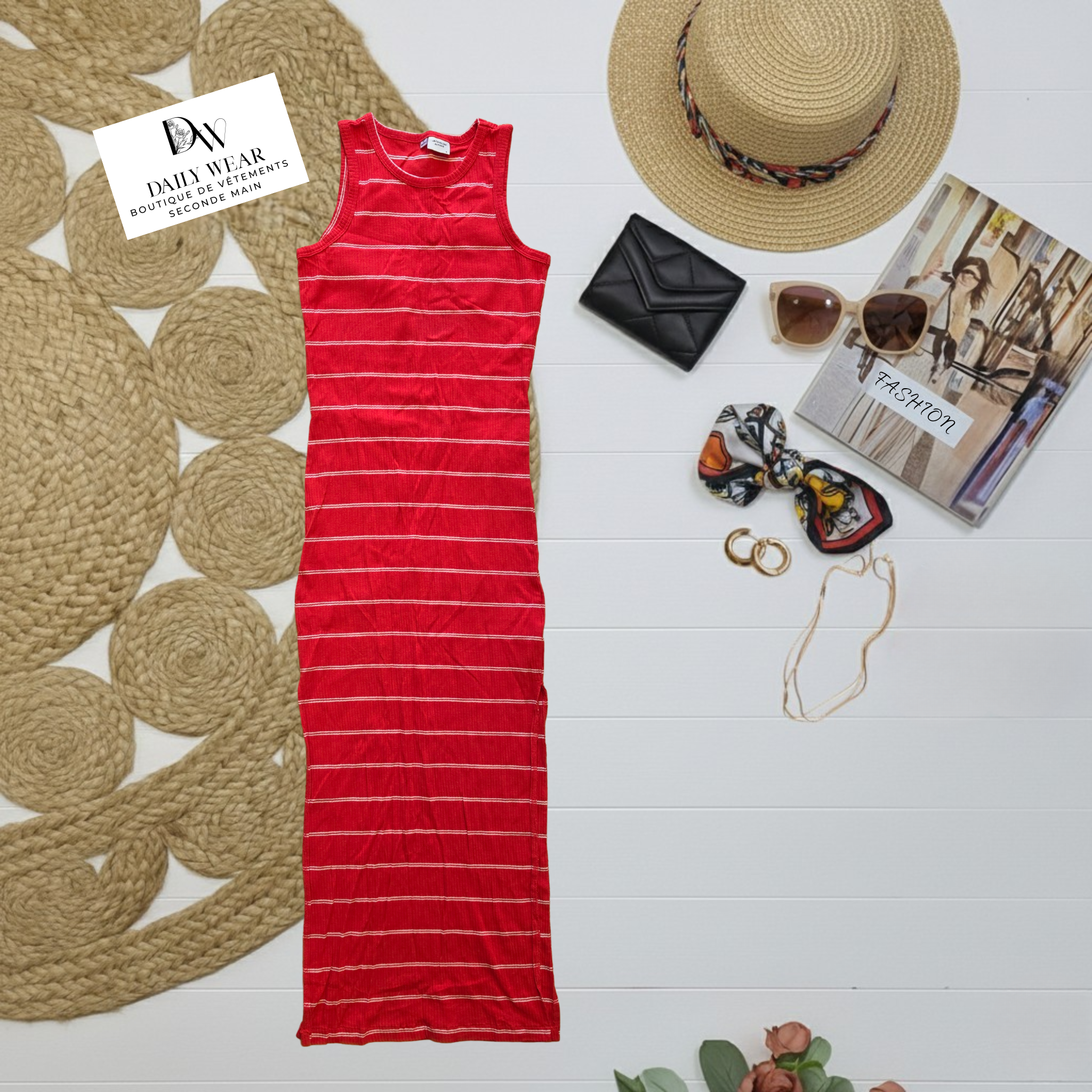 Robe Jacqueline de Yong, Small