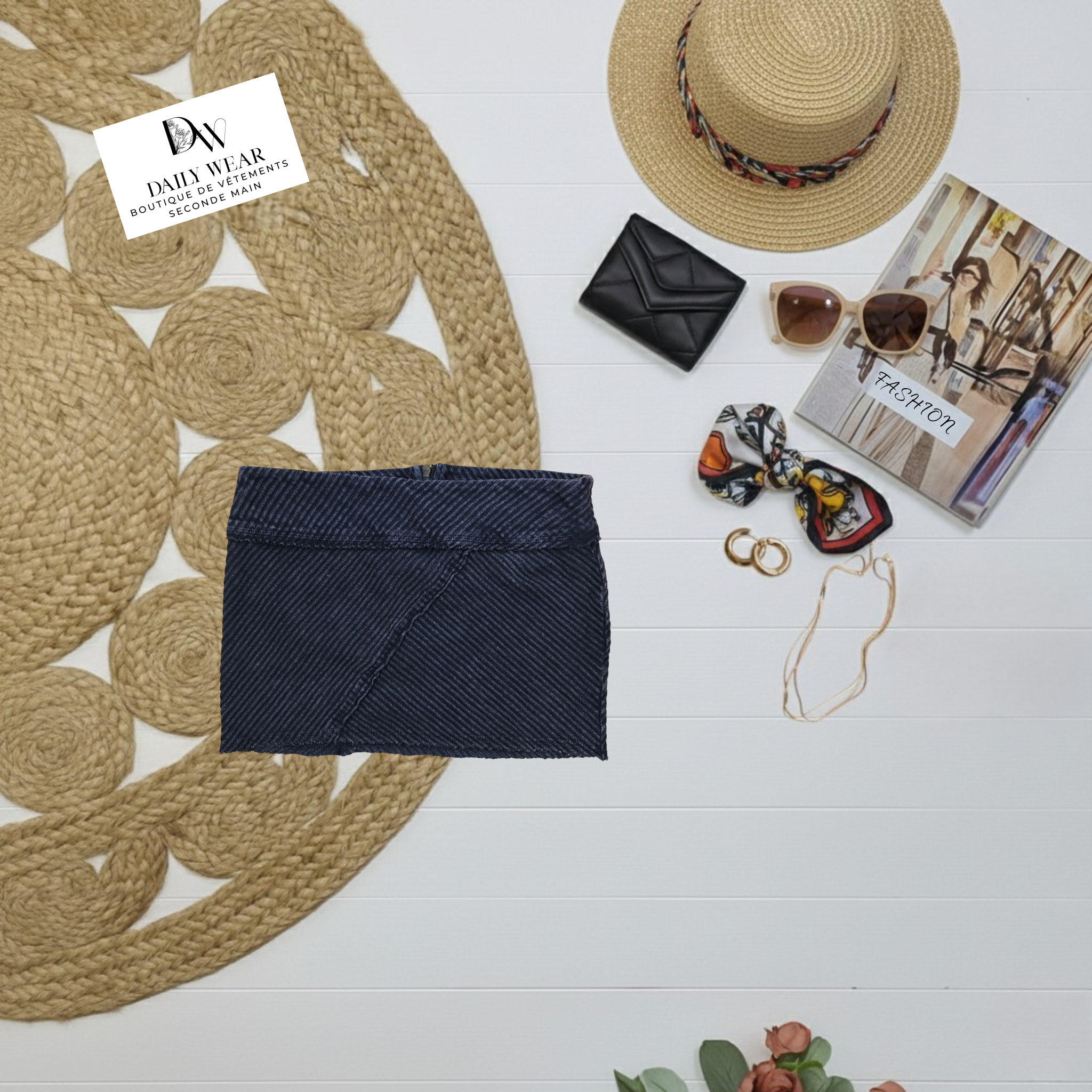 Jupe Silence + Noise, Small