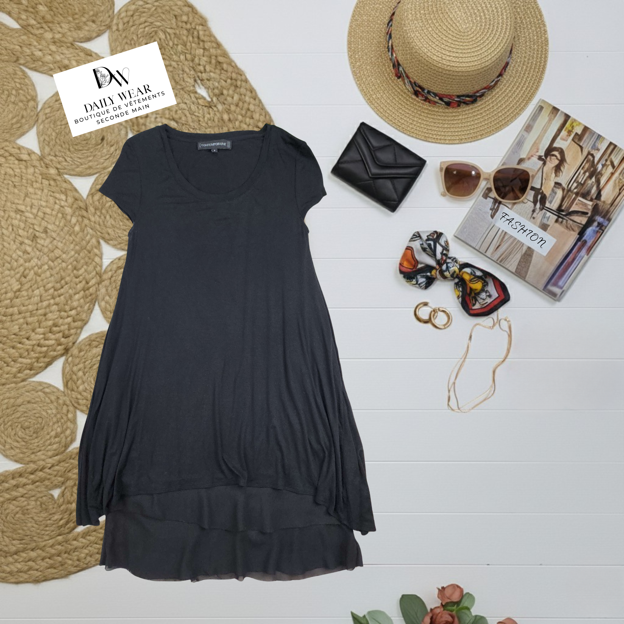 Robe Contemporaine, Small