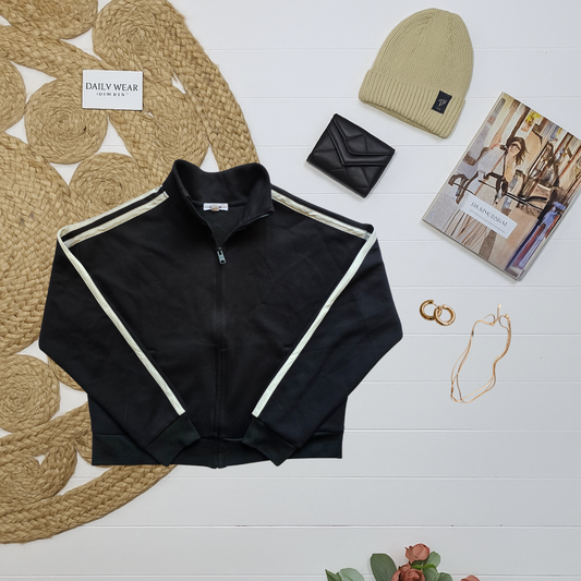 Veste Garage, Small