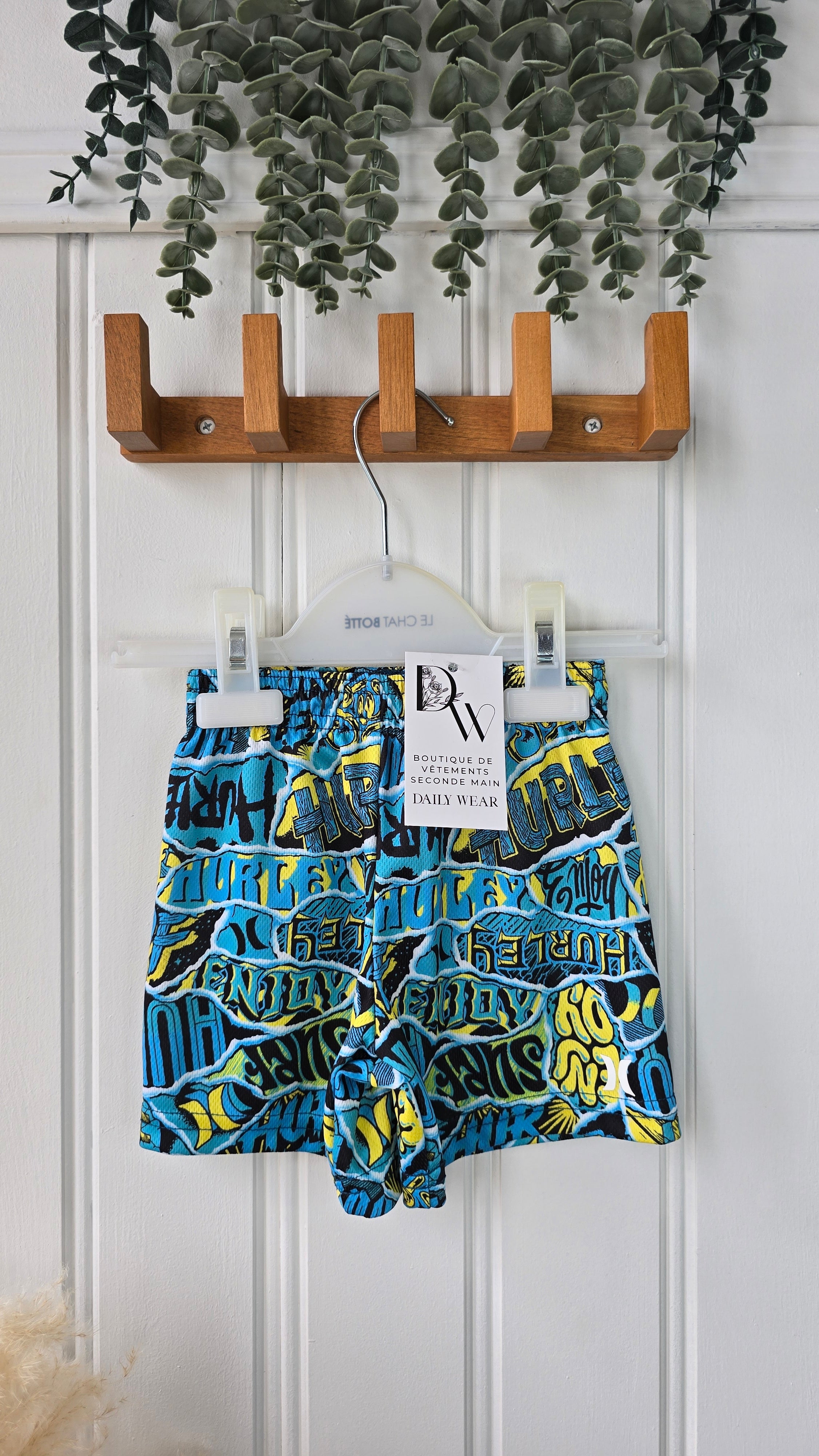 Short Hurley, 24 mois