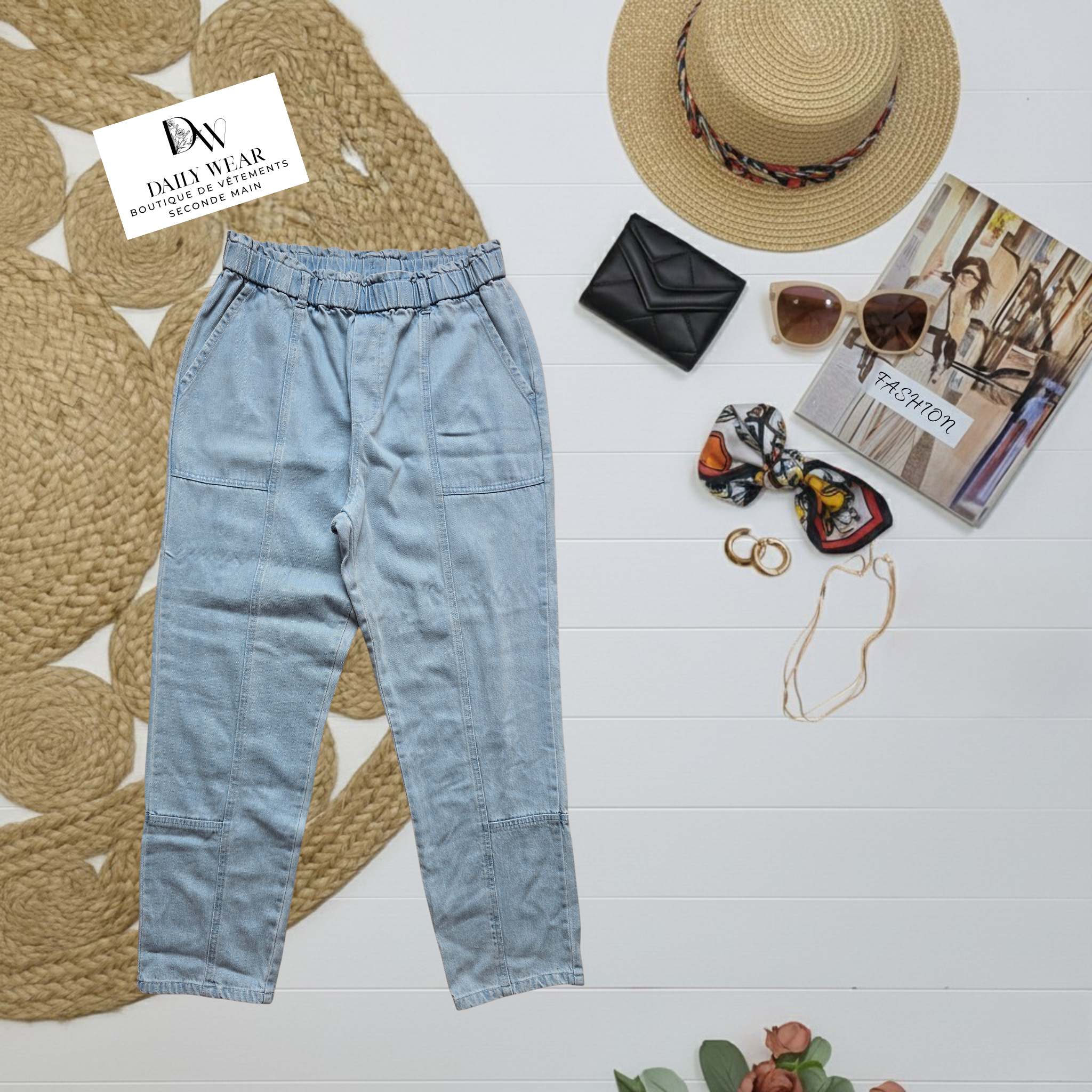 Capri Montion, Médium