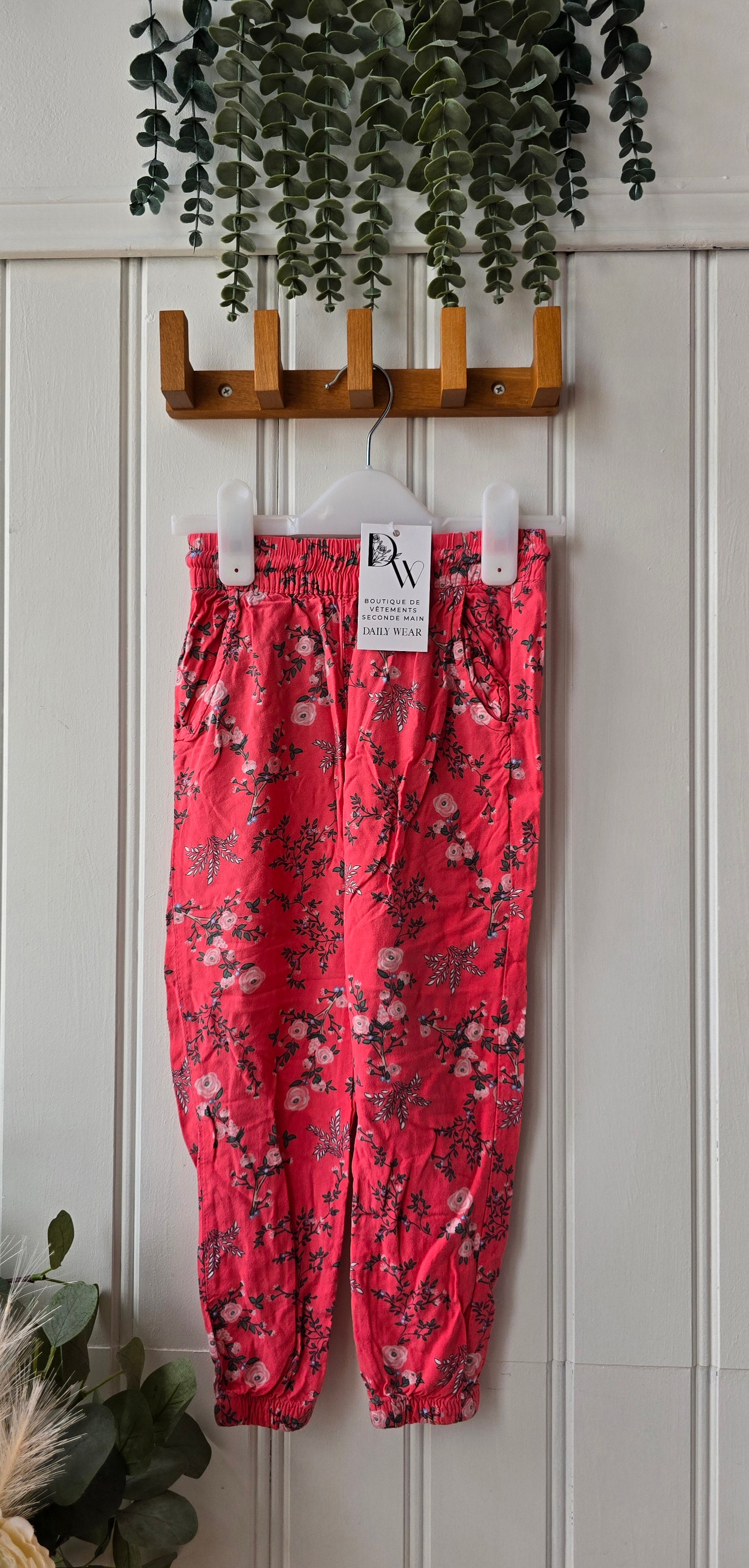 Pantalon George, 6 ans